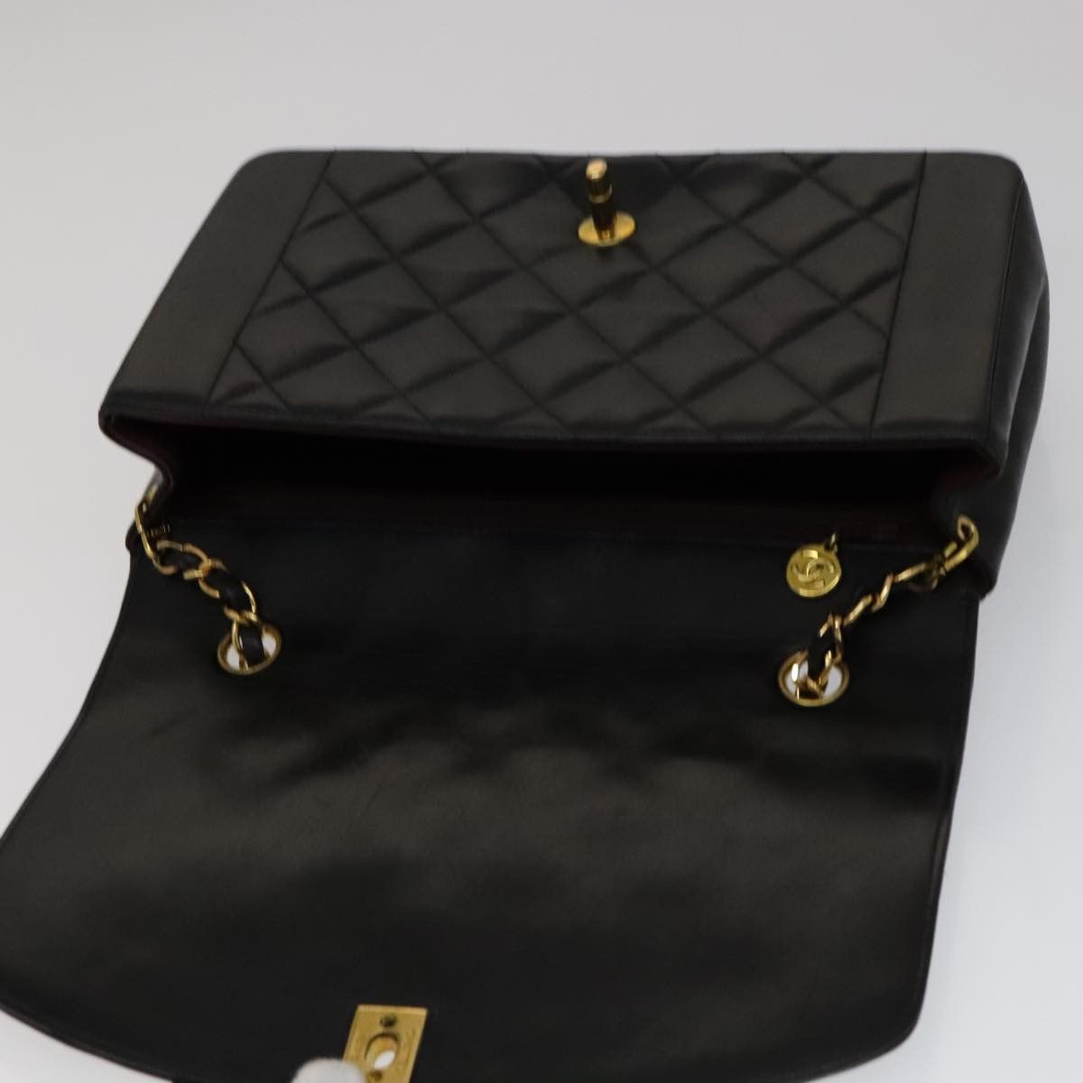 Chanel Diana Black Leather Shoulder Bag (Pre-Owned) Size ONE SIZE - 18 Thumbnail