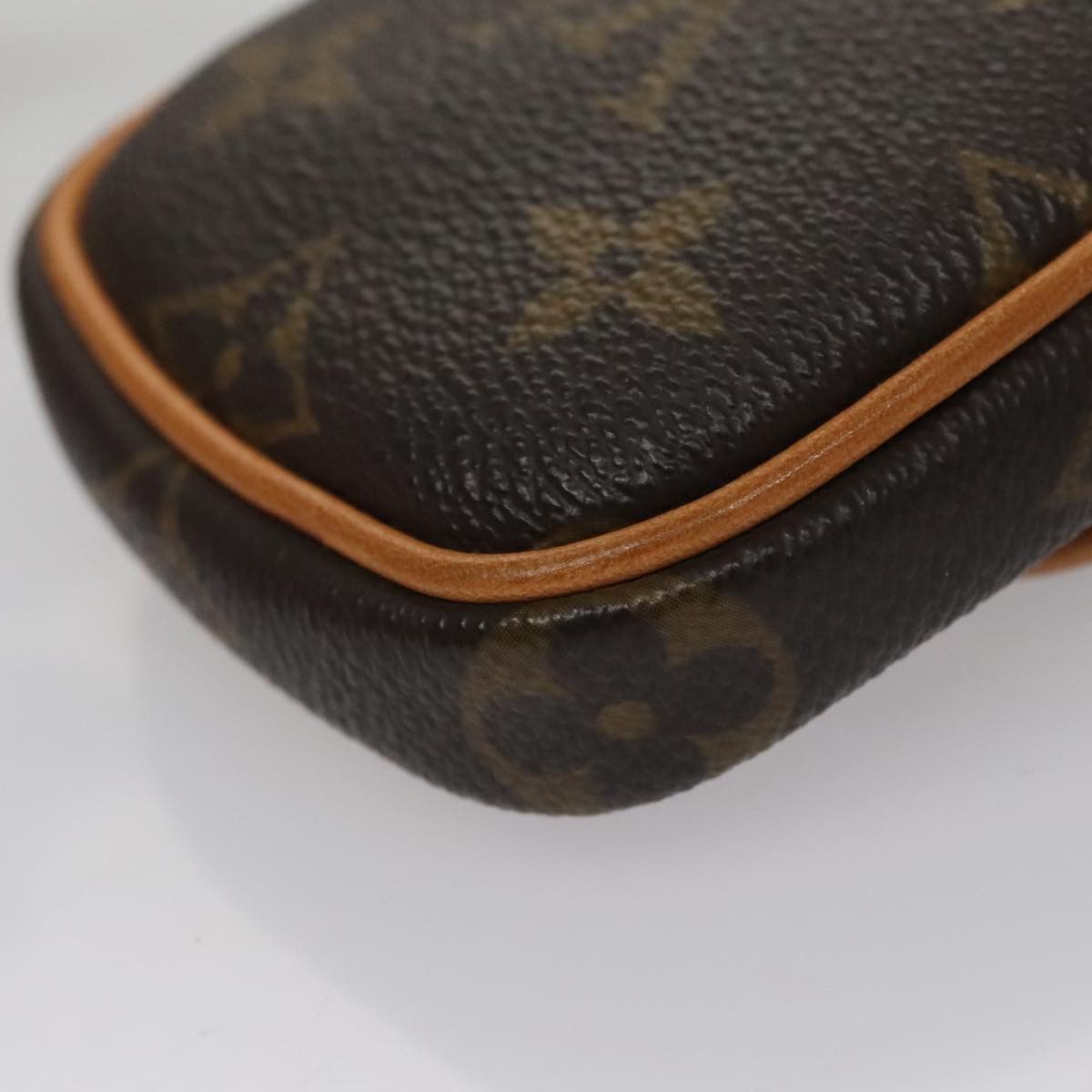Louis Vuitton Tulum Brown Canvas Clutch Bag (Pre-Owned) Size ONE SIZE - 8 Thumbnail