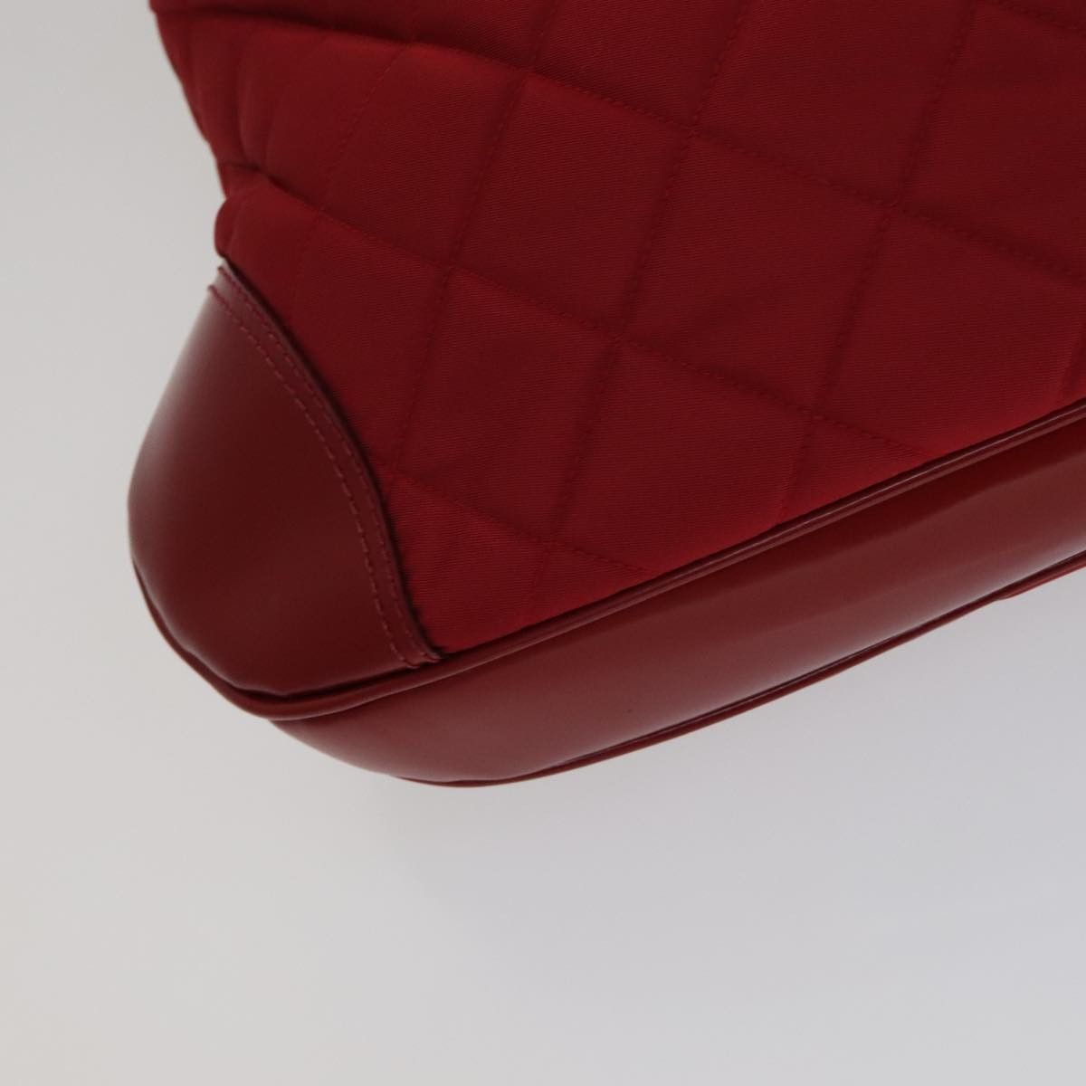 Burberry Shoulder Bag Red Synthetic Shoulder Bag (Pre-Owned) Size ONE SIZE - 8 Thumbnail