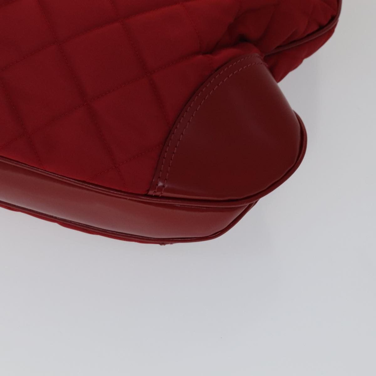 Burberry Shoulder Bag Red Synthetic Shoulder Bag (Pre-Owned) Size ONE SIZE - 7 Thumbnail