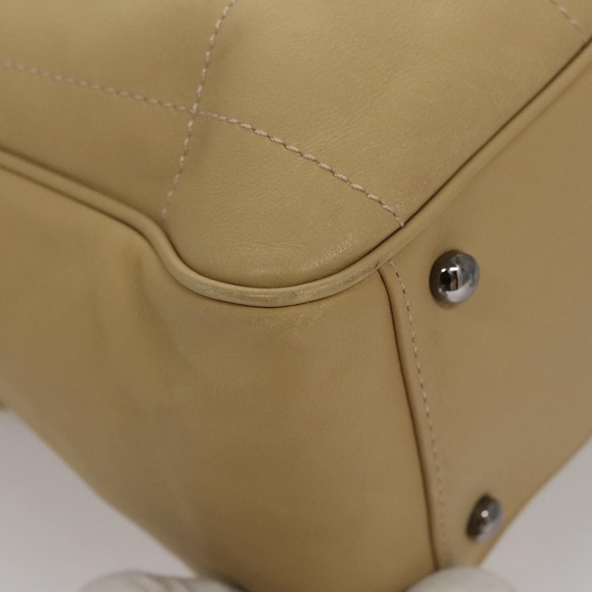 Chanel Chocolate Bar Beige Leather Handbag (Pre-Owned) Size ONE SIZE - 7 Thumbnail