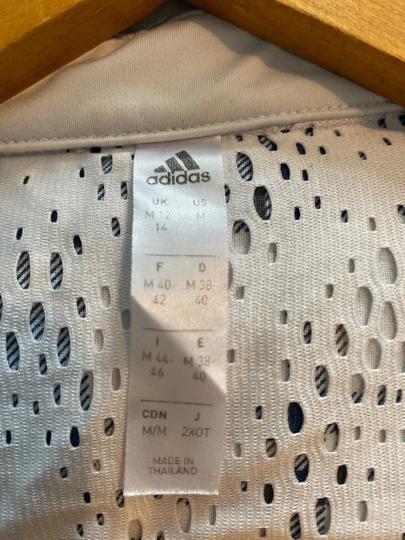 Adidas Adidas Sweater Size M / US 6-8 / IT 42-44 - 2 Thumbnail