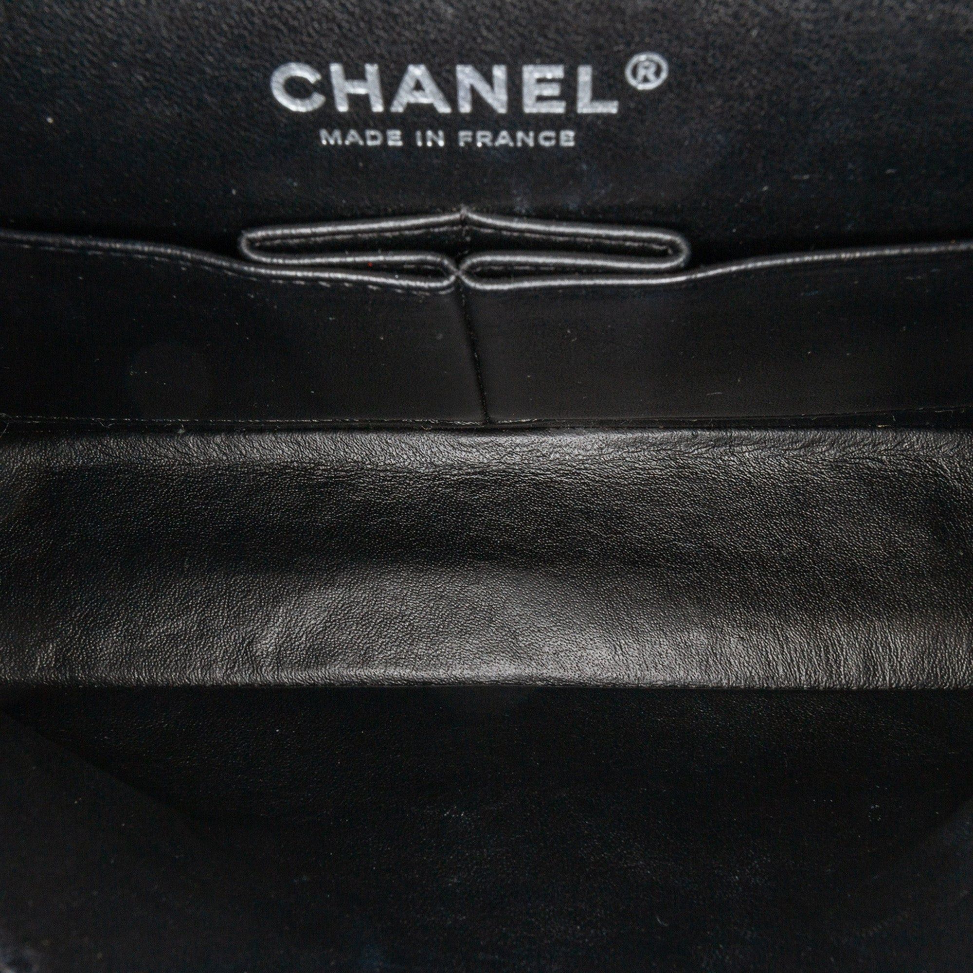 Chanel Chanel Medium Classic Patent Double Flap Black Size ONE SIZE - 4 Thumbnail