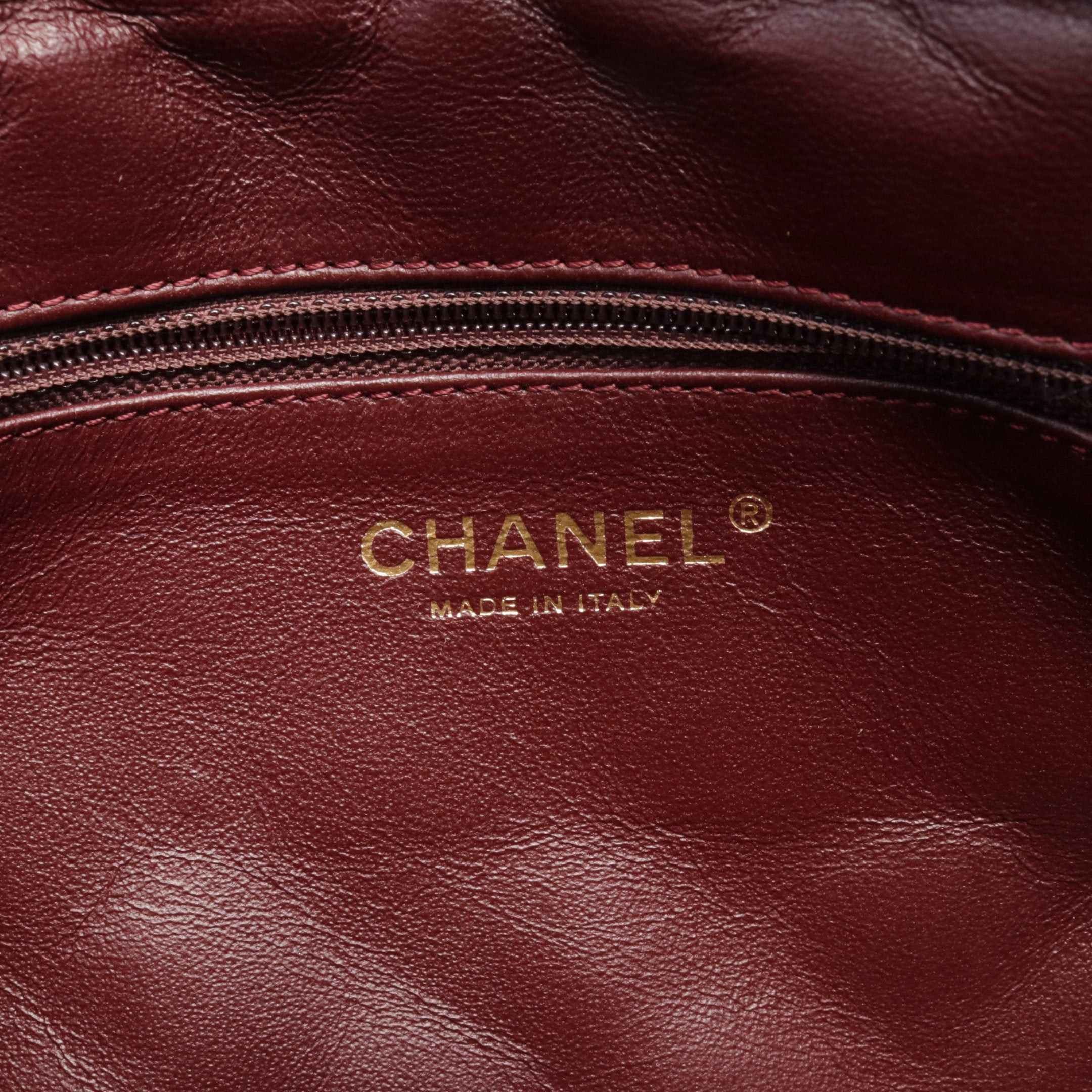 Chanel Chanel 2.55 Matelasse Chain Shoulder Bag Leather Black Gold Hardware Size ONE SIZE - 4 Thumbnail