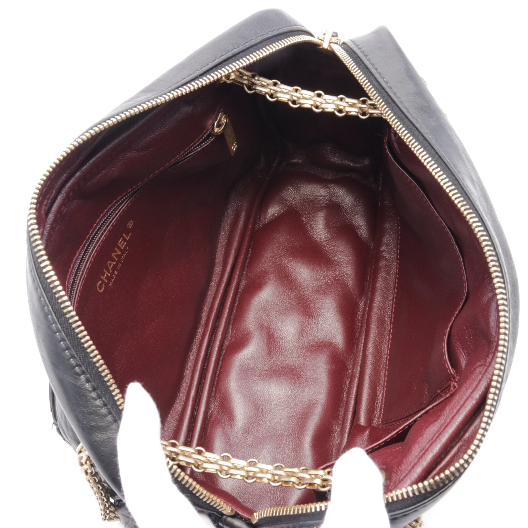 Chanel Chanel 2.55 Matelasse Chain Shoulder Bag Leather Black Gold Hardware Size ONE SIZE - 3 Thumbnail