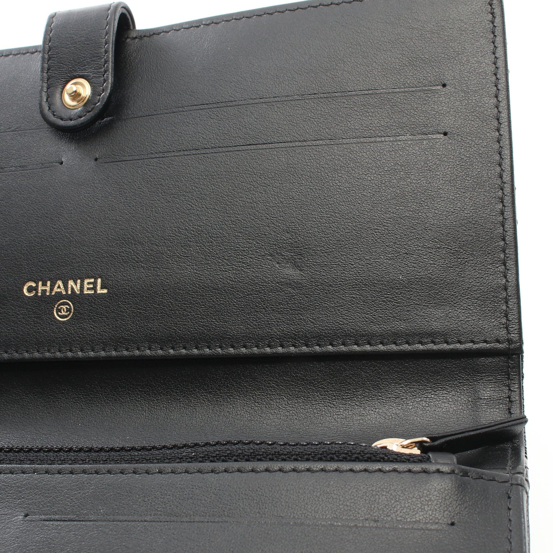 Chanel Chanel Matelasse Bi-Fold Long Wallet Leather Black Gold Hardware With Hand Strap Size ONE SIZE - 7 Thumbnail