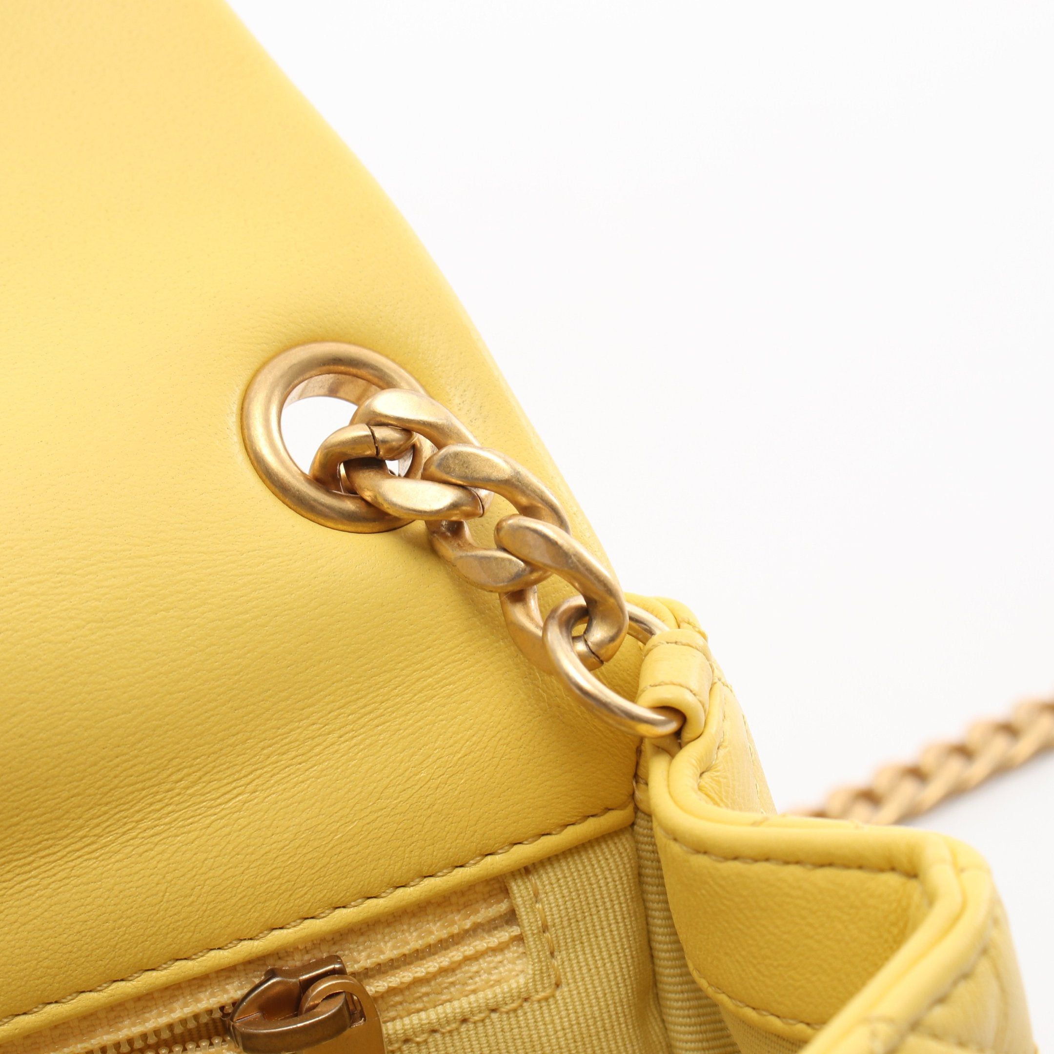 Chanel Chanel Matelasse Chain Shoulder Bag Lambskin Yellow Gold Hardware Size ONE SIZE - 8 Thumbnail
