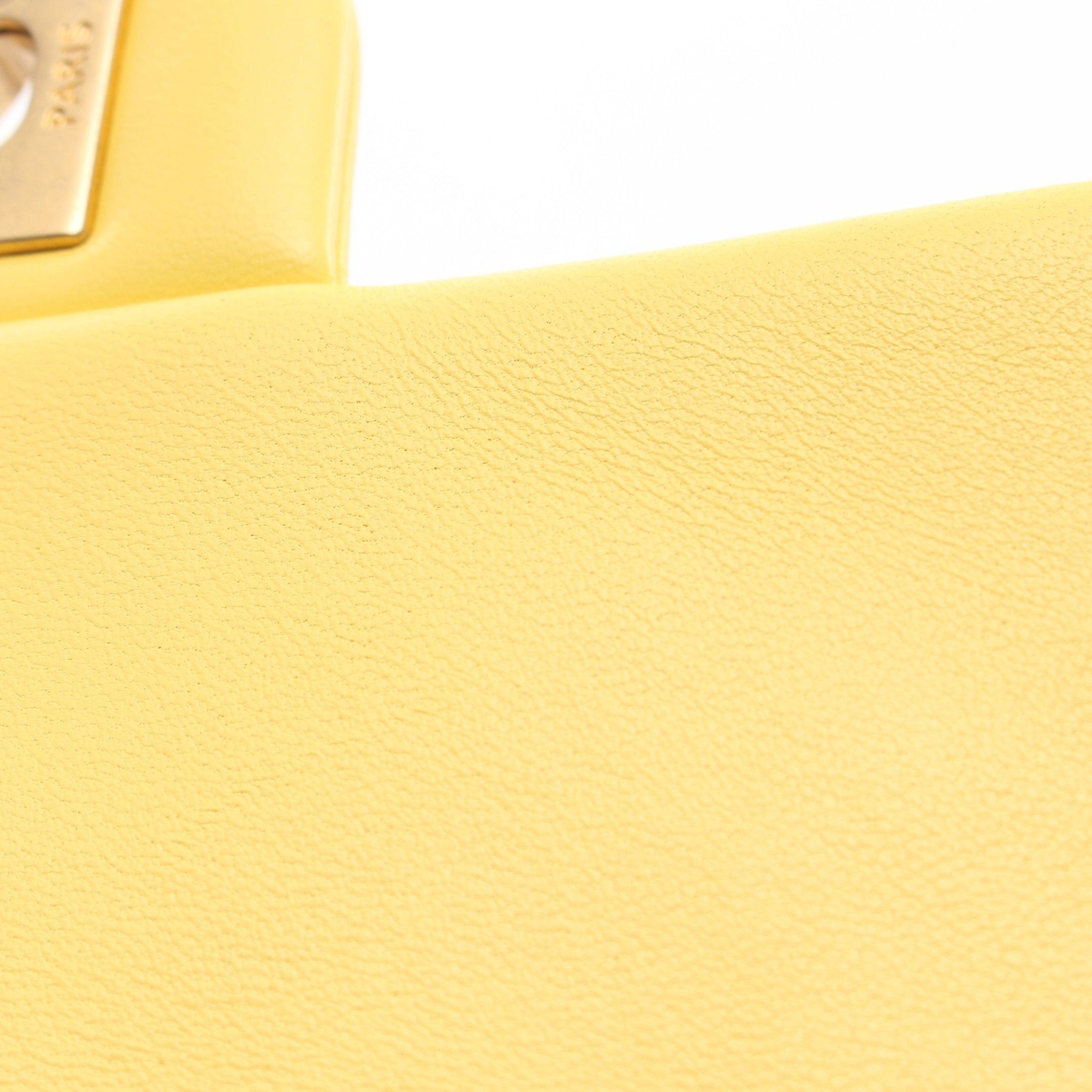 Chanel Chanel Matelasse Chain Shoulder Bag Lambskin Yellow Gold Hardware Size ONE SIZE - 13 Thumbnail