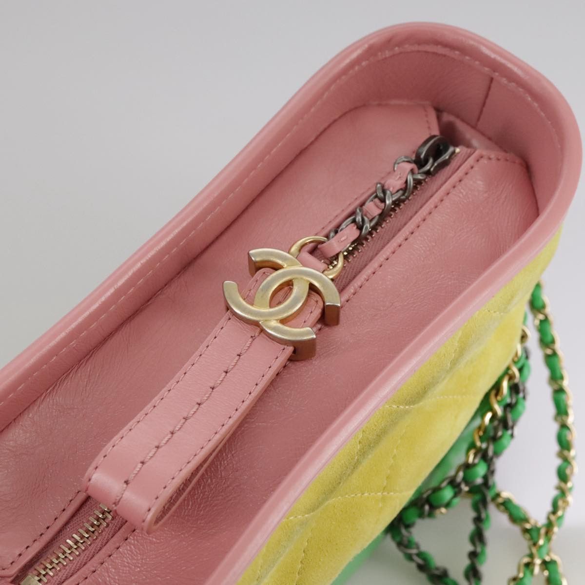 Chanel Gabrielle Yellow Suede Shoulder Bag (Pre-Owned) Size ONE SIZE - 11 Thumbnail