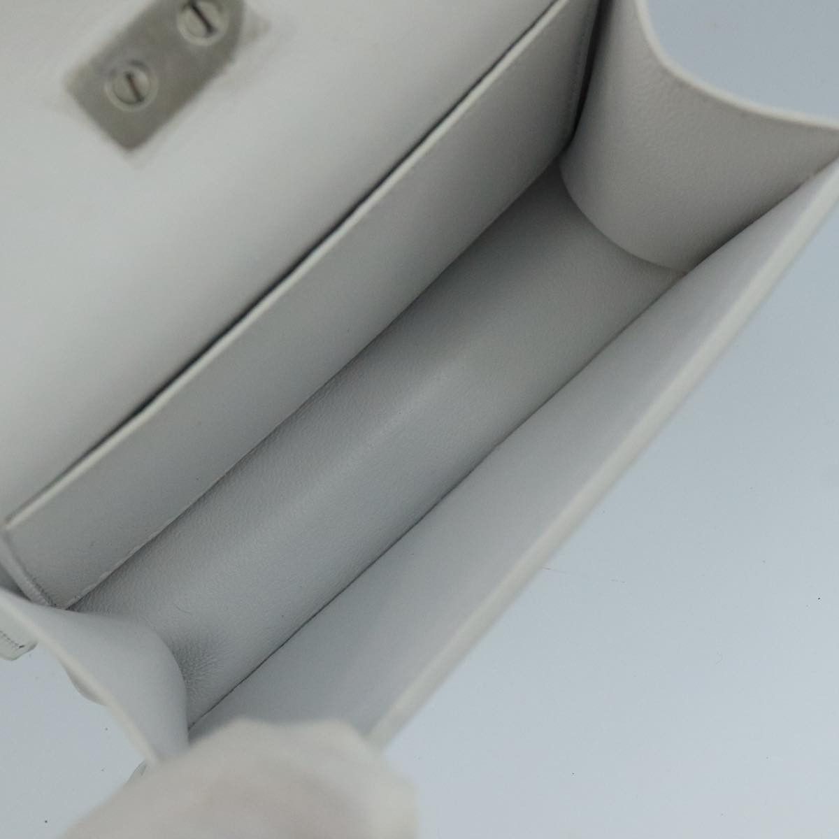 Salvatore Ferragamo White Leather Clutch Bag (Pre-Owned) Size ONE SIZE - 11 Thumbnail