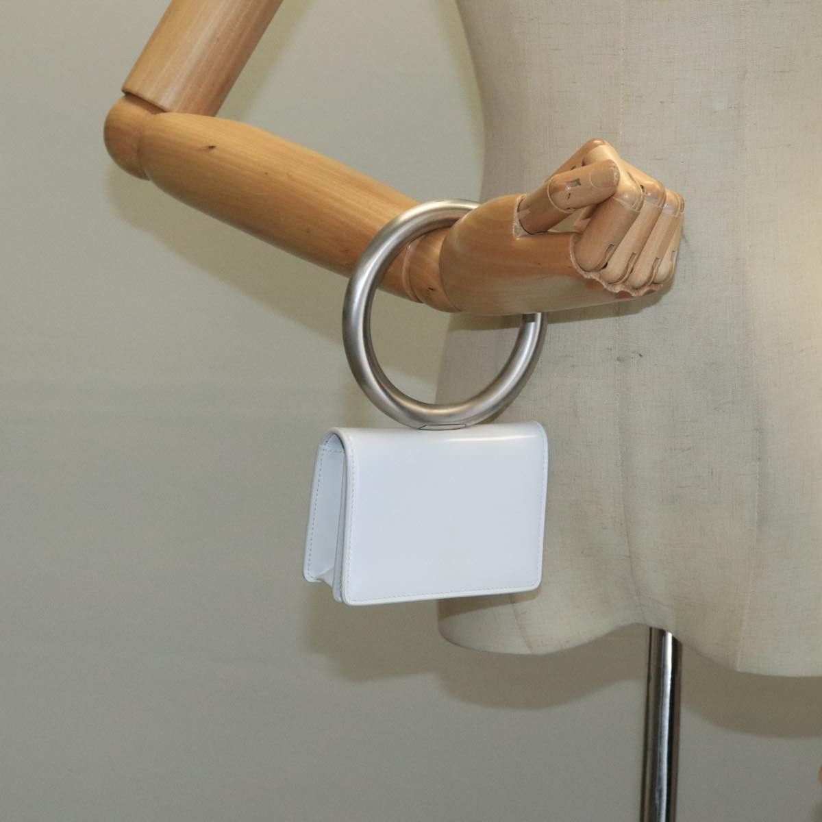 Salvatore Ferragamo White Leather Clutch Bag (Pre-Owned) Size ONE SIZE - 15 Thumbnail