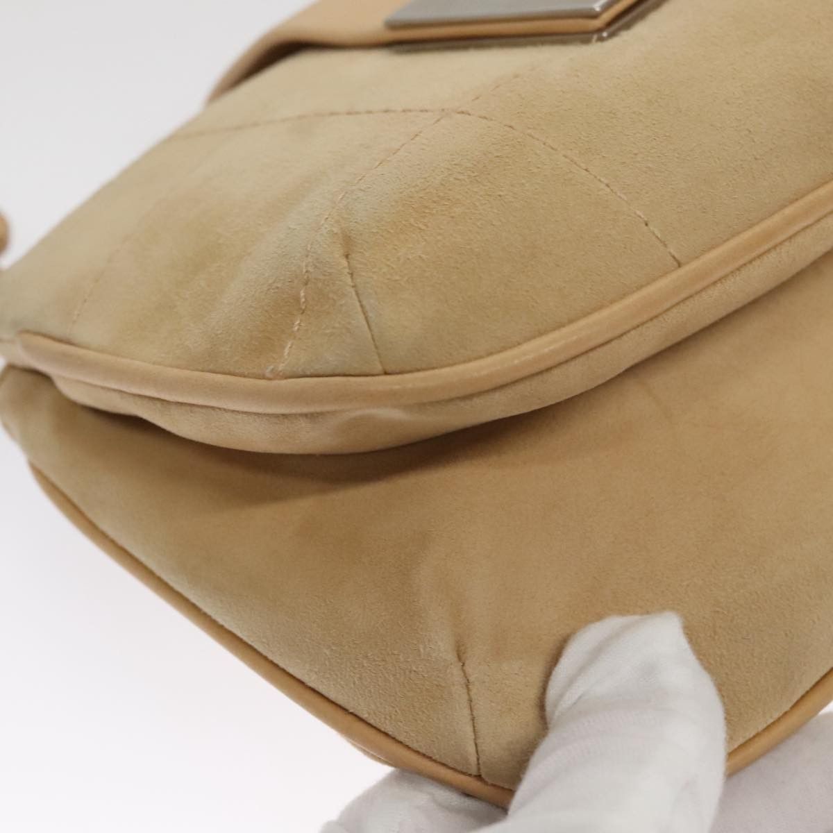 Chanel Chocolate Bar Beige Suede Shoulder Bag (Pre-Owned) Size ONE SIZE - 8 Thumbnail