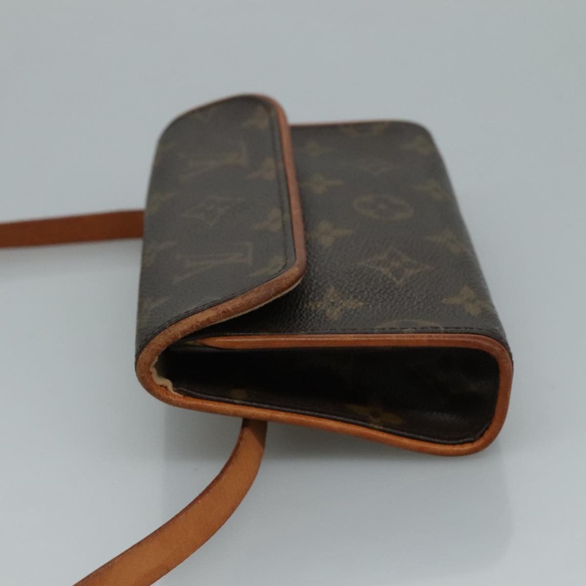 Louis Vuitton Florentine Brown Canvas Clutch Bag (Pre-Owned) Size ONE SIZE - 4 Thumbnail