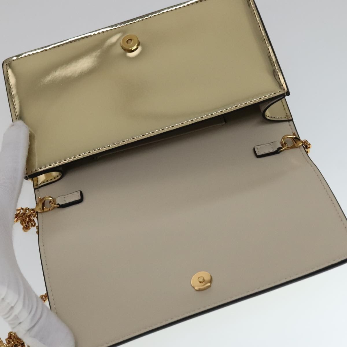 Versace Medusa Gold Patent Leather Shoulder Bag (Pre-Owned) Size ONE SIZE - 19 Thumbnail