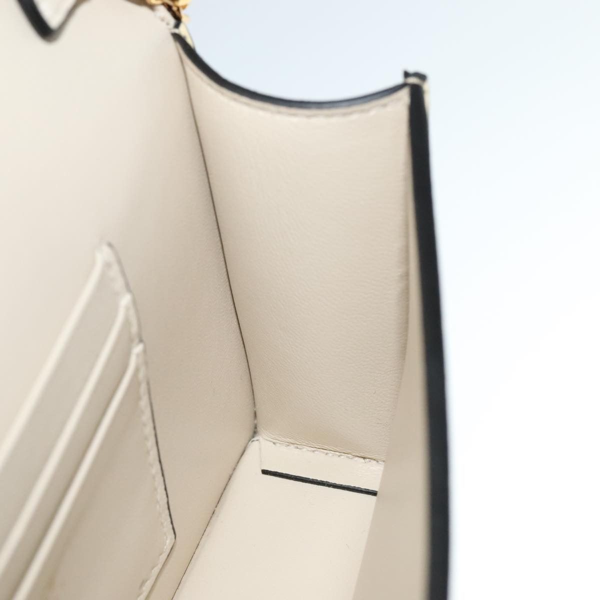 Versace Medusa Gold Patent Leather Shoulder Bag (Pre-Owned) Size ONE SIZE - 20 Thumbnail