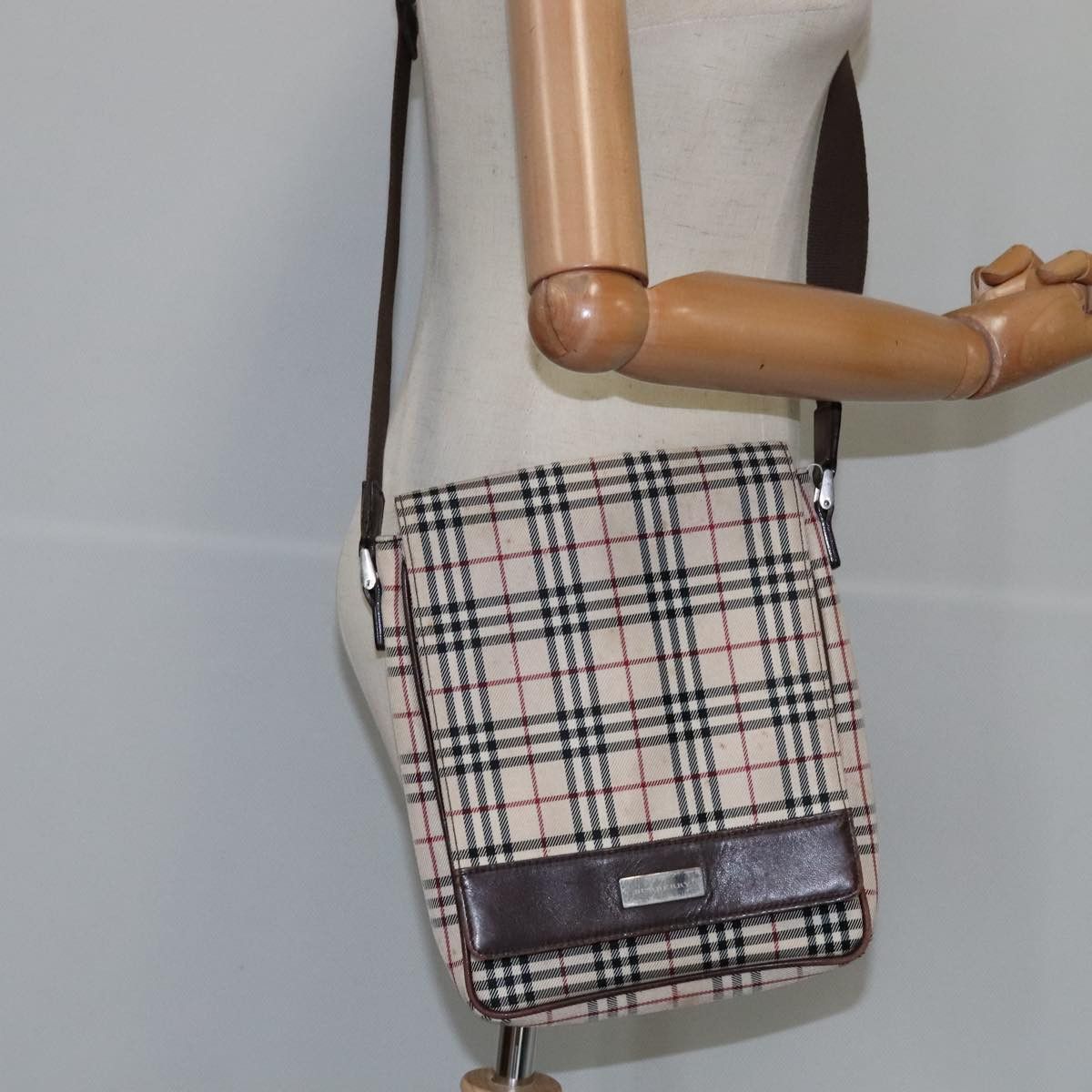 Burberry Nova Check Beige Canvas Shoulder Bag (Pre-Owned) Size ONE SIZE - 13 Thumbnail