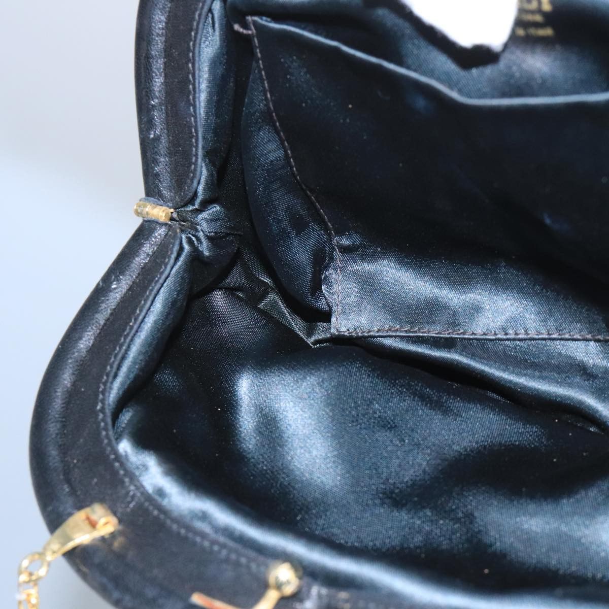 Bally Black Velvet Shoulder Bag (Pre-Owned) Size ONE SIZE - 19 Thumbnail