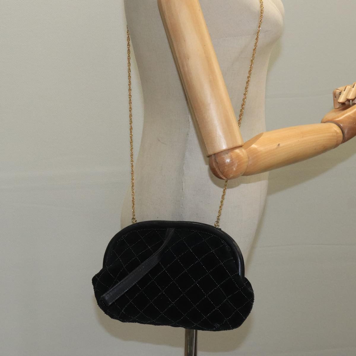 Bally Black Velvet Shoulder Bag (Pre-Owned) Size ONE SIZE - 13 Thumbnail