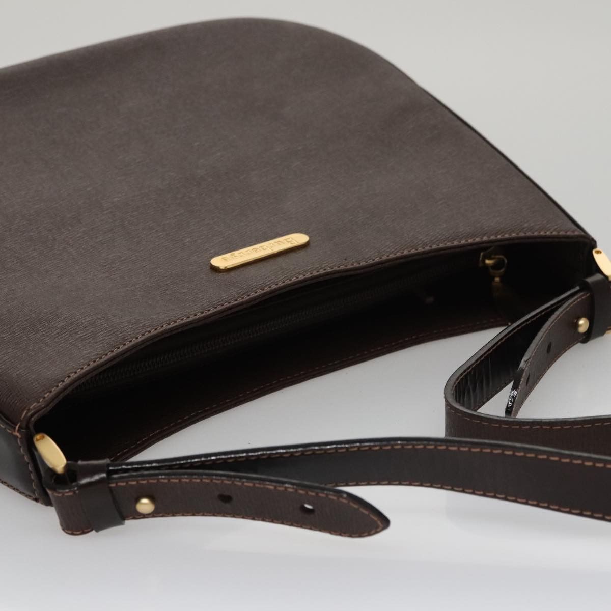 Burberry Brown Leather Shoulder Bag (Pre-Owned) Size ONE SIZE - 17 Thumbnail