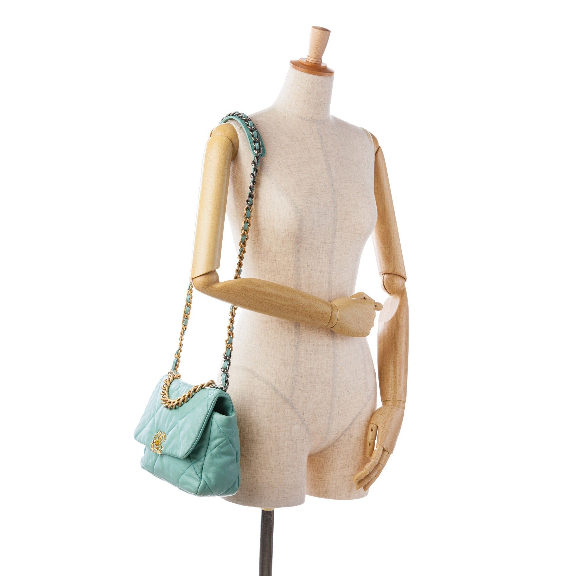 Chanel Chanel Medium Lambskin 19 Flap Blue Size ONE SIZE - 10 Thumbnail