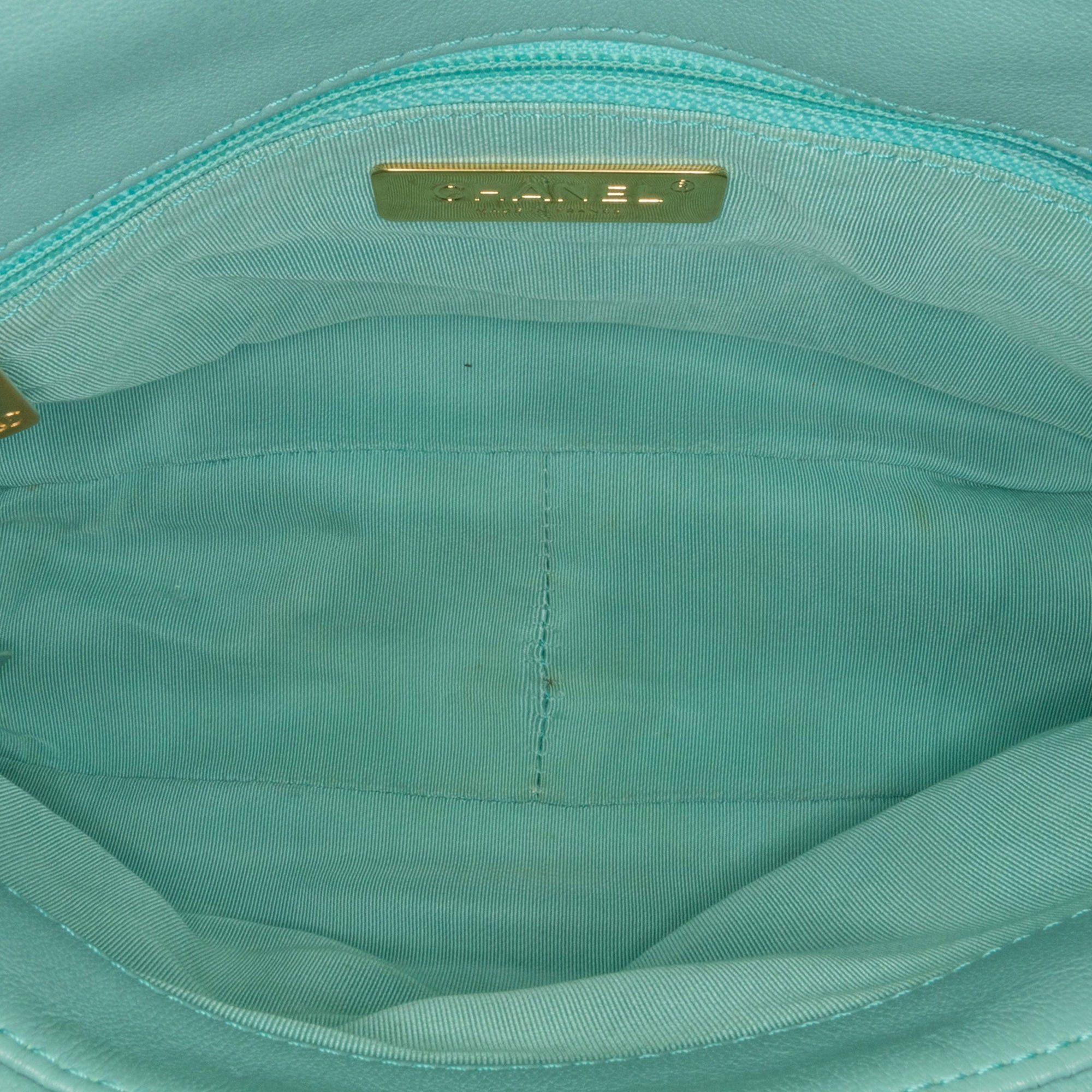 Chanel Chanel Medium Lambskin 19 Flap Blue Size ONE SIZE - 5 Thumbnail