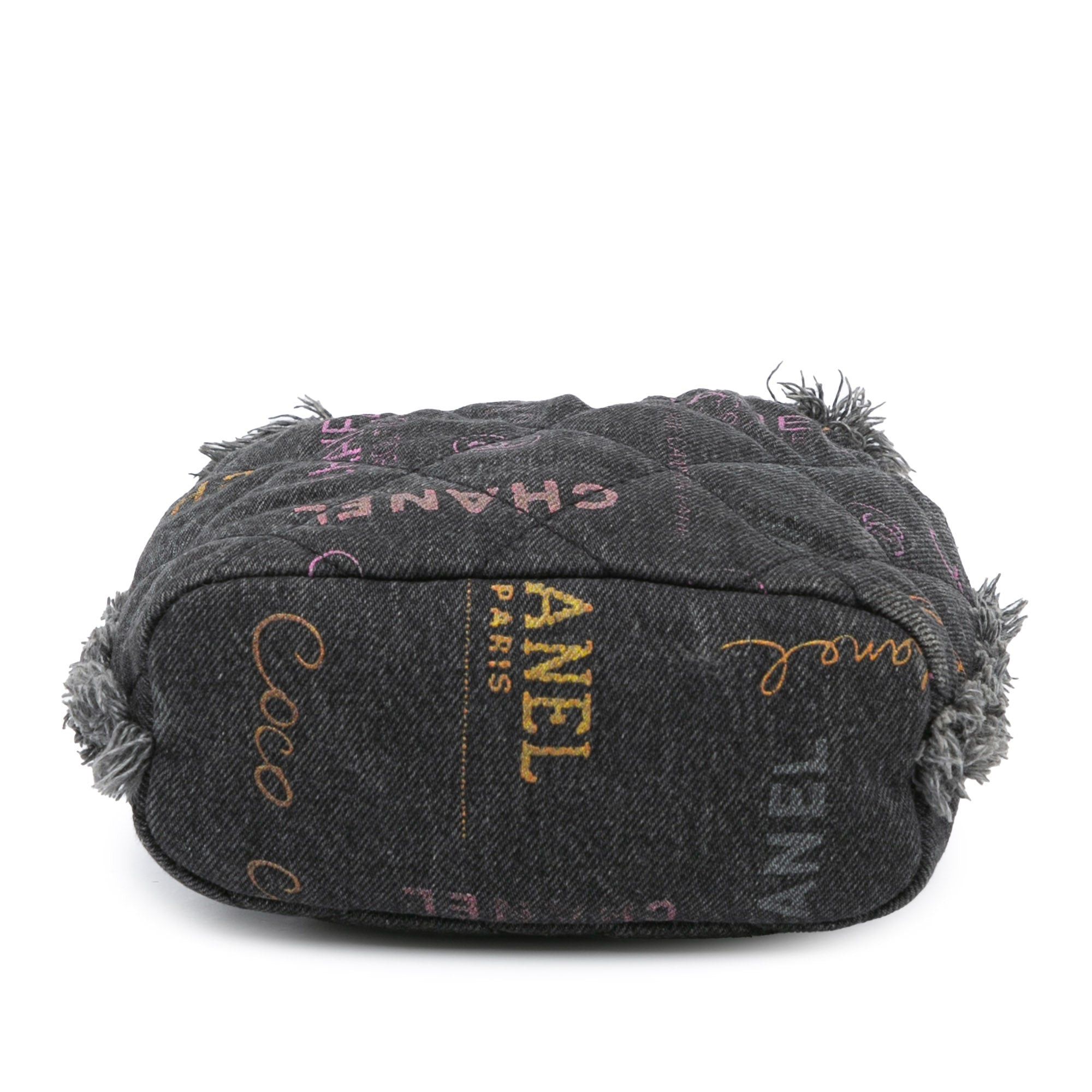 Chanel Chanel Small Denim Mood Bucket with Chain Gray Size ONE SIZE - 3 Thumbnail