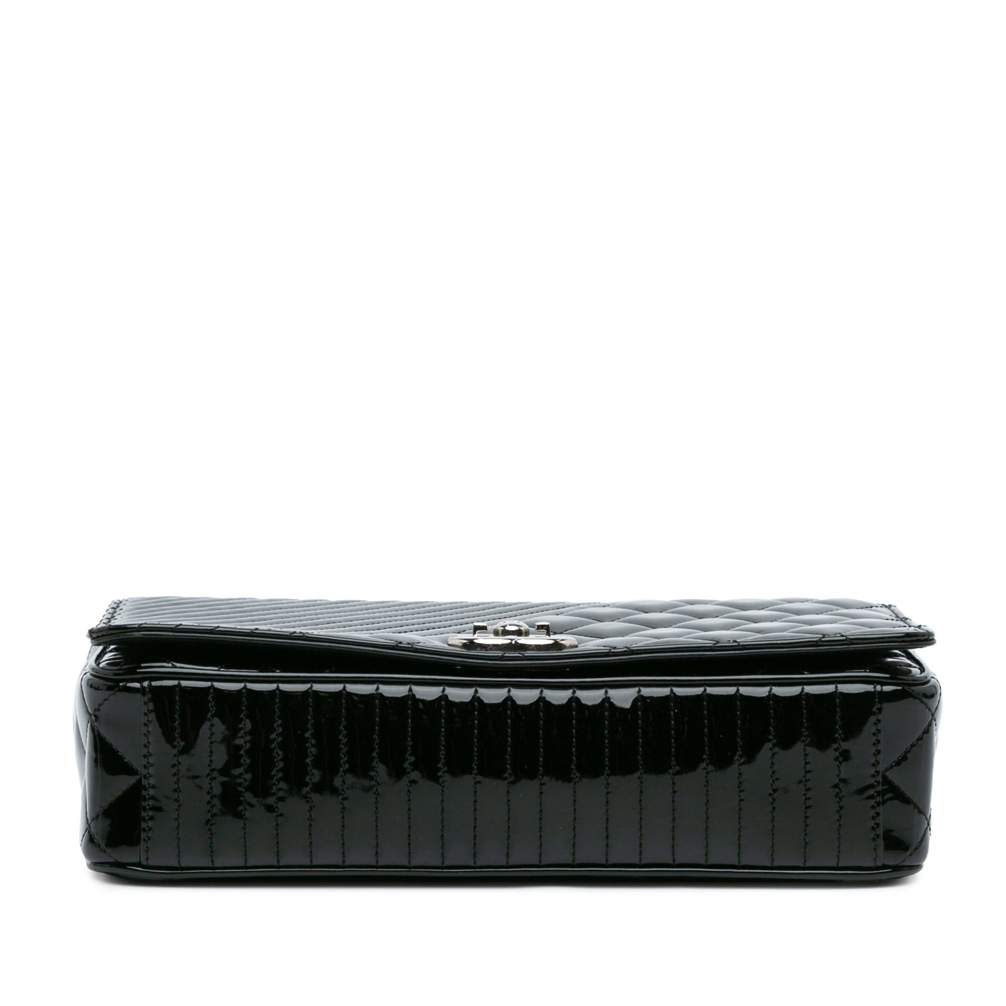 Chanel Chanel Medium Patent Coco Boy Flap Black Size ONE SIZE - 3 Thumbnail