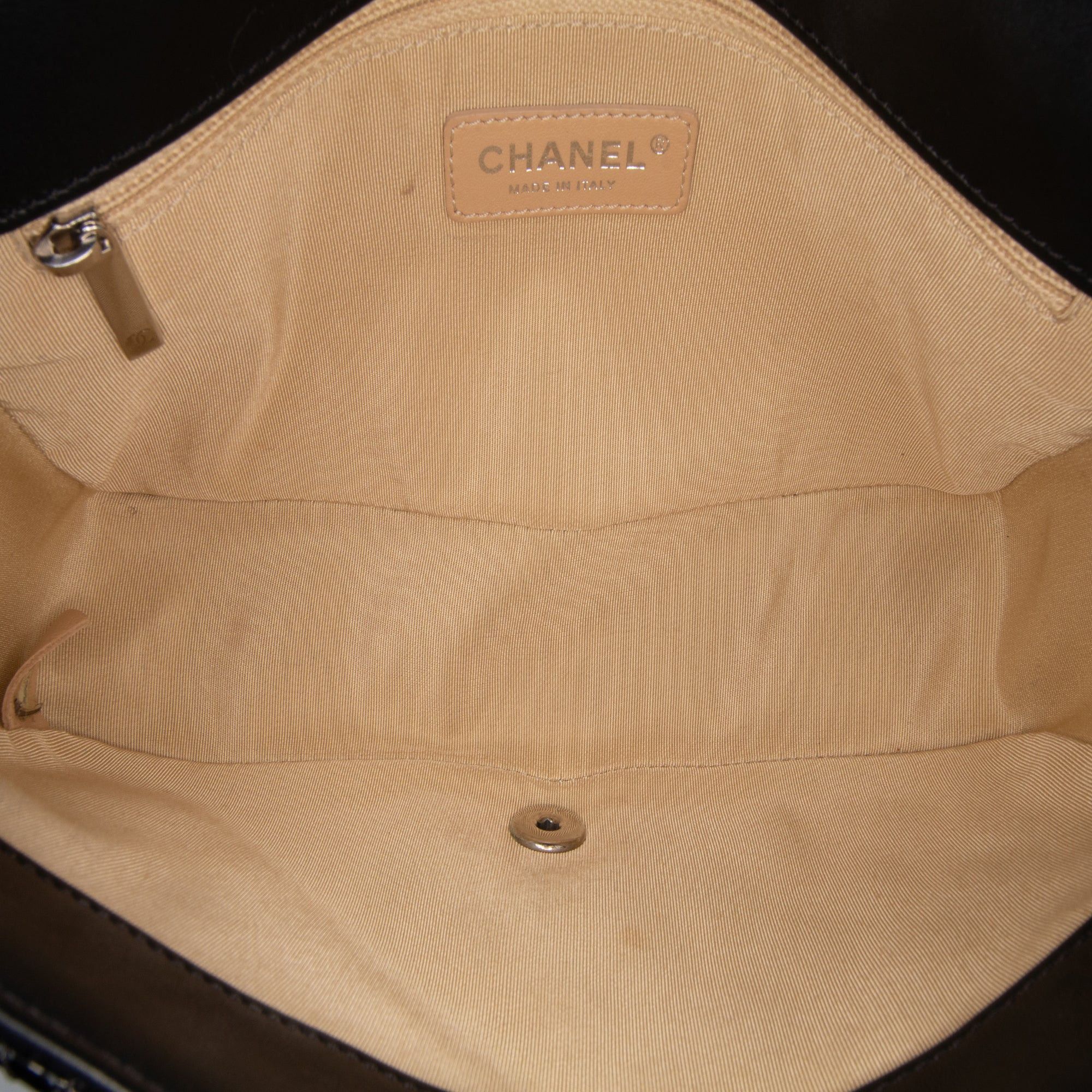 Chanel Chanel Medium Patent Coco Boy Flap Black Size ONE SIZE - 4 Thumbnail