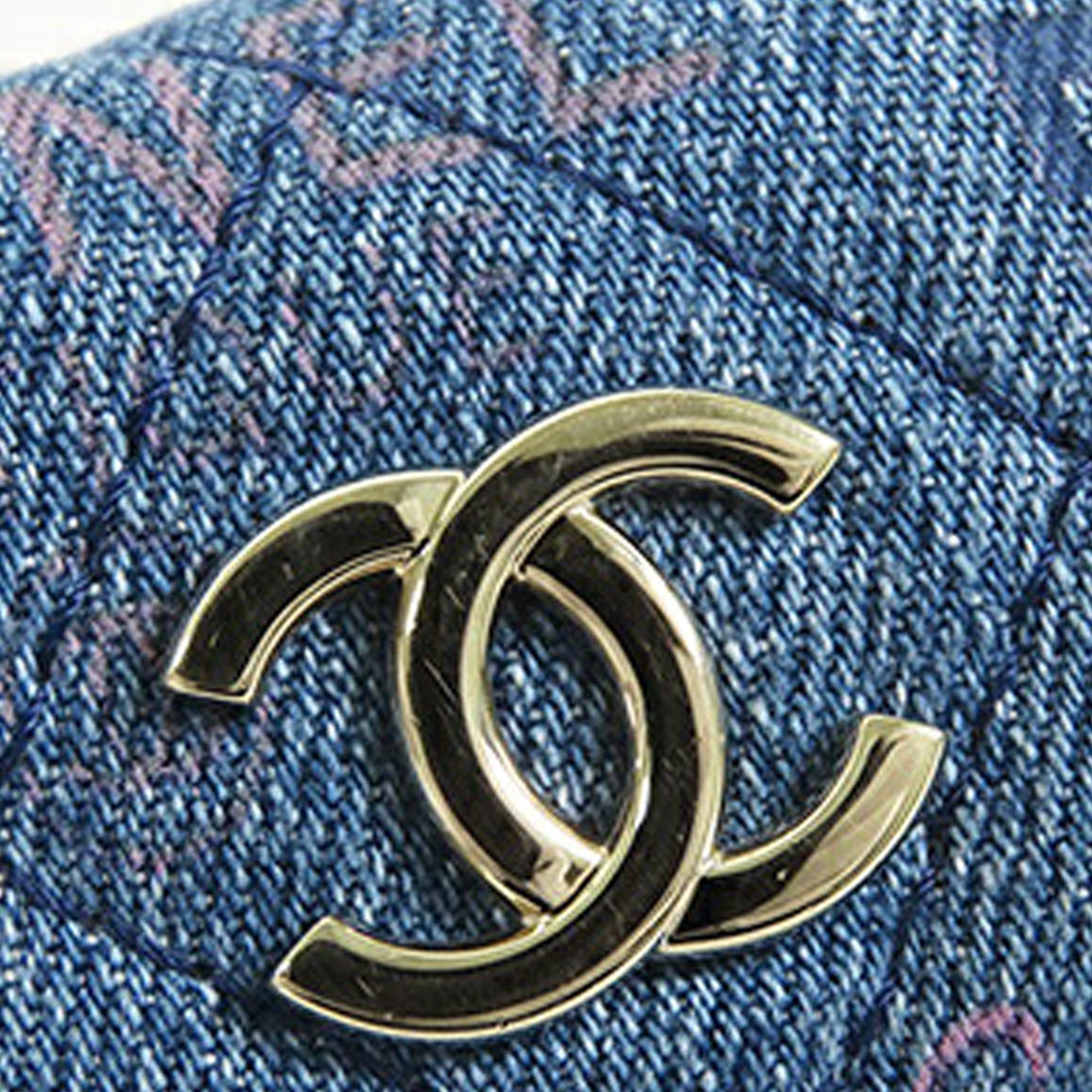 Chanel Chanel Mini Denim Mood Clutch with Chain Blue Size ONE SIZE - 6 Thumbnail
