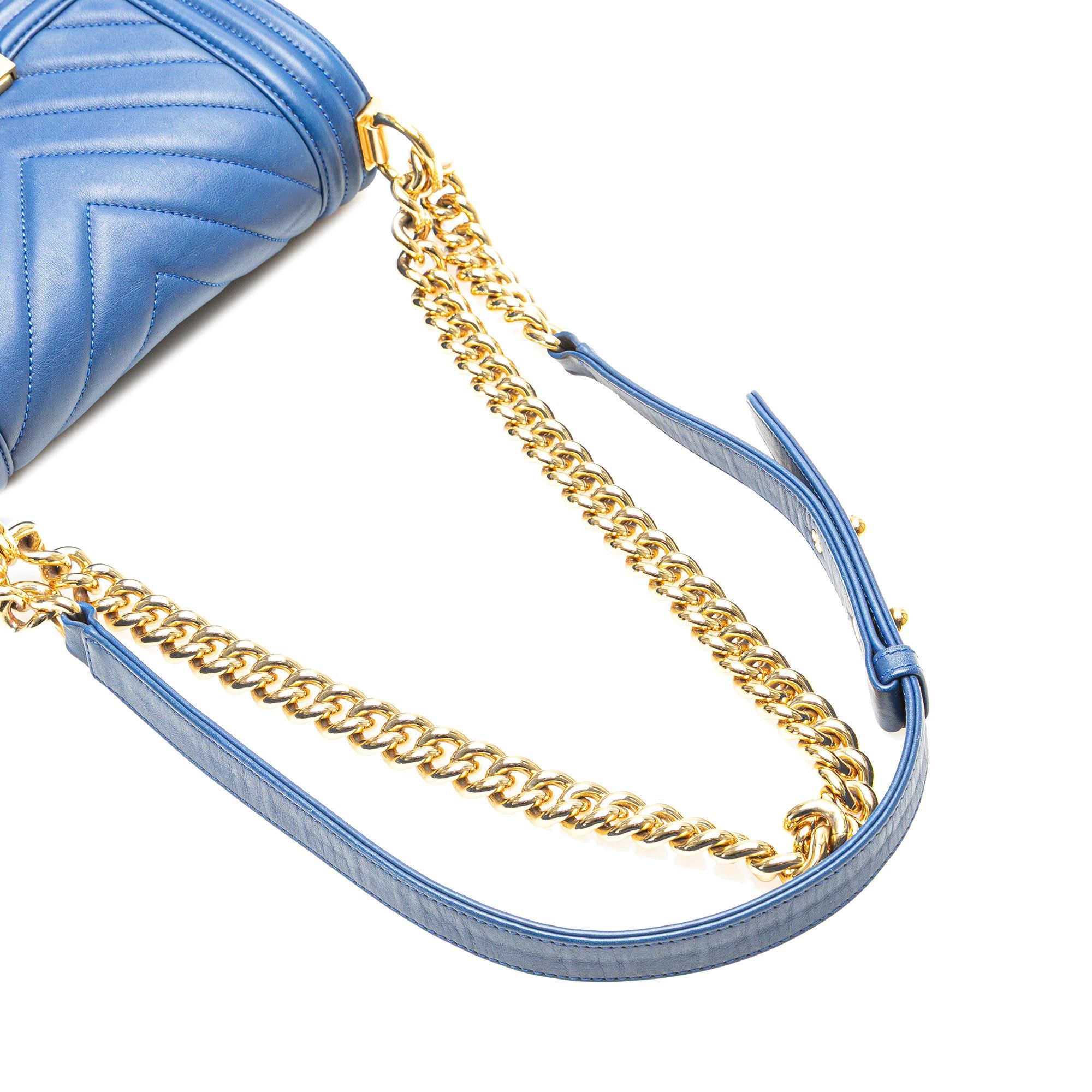 Chanel Chanel Small Chevron Lambskin Boy Flap Blue Size ONE SIZE - 9 Thumbnail
