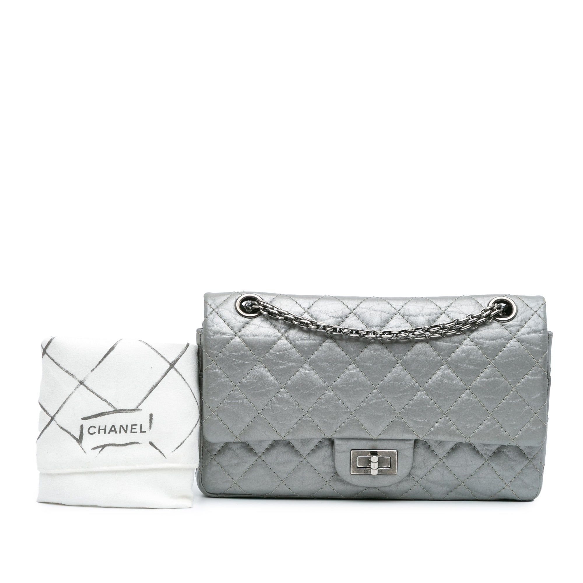 Chanel Chanel Reissue 2.55 Aged Calfskin Flap 225 Silver Size ONE SIZE - 12 Thumbnail