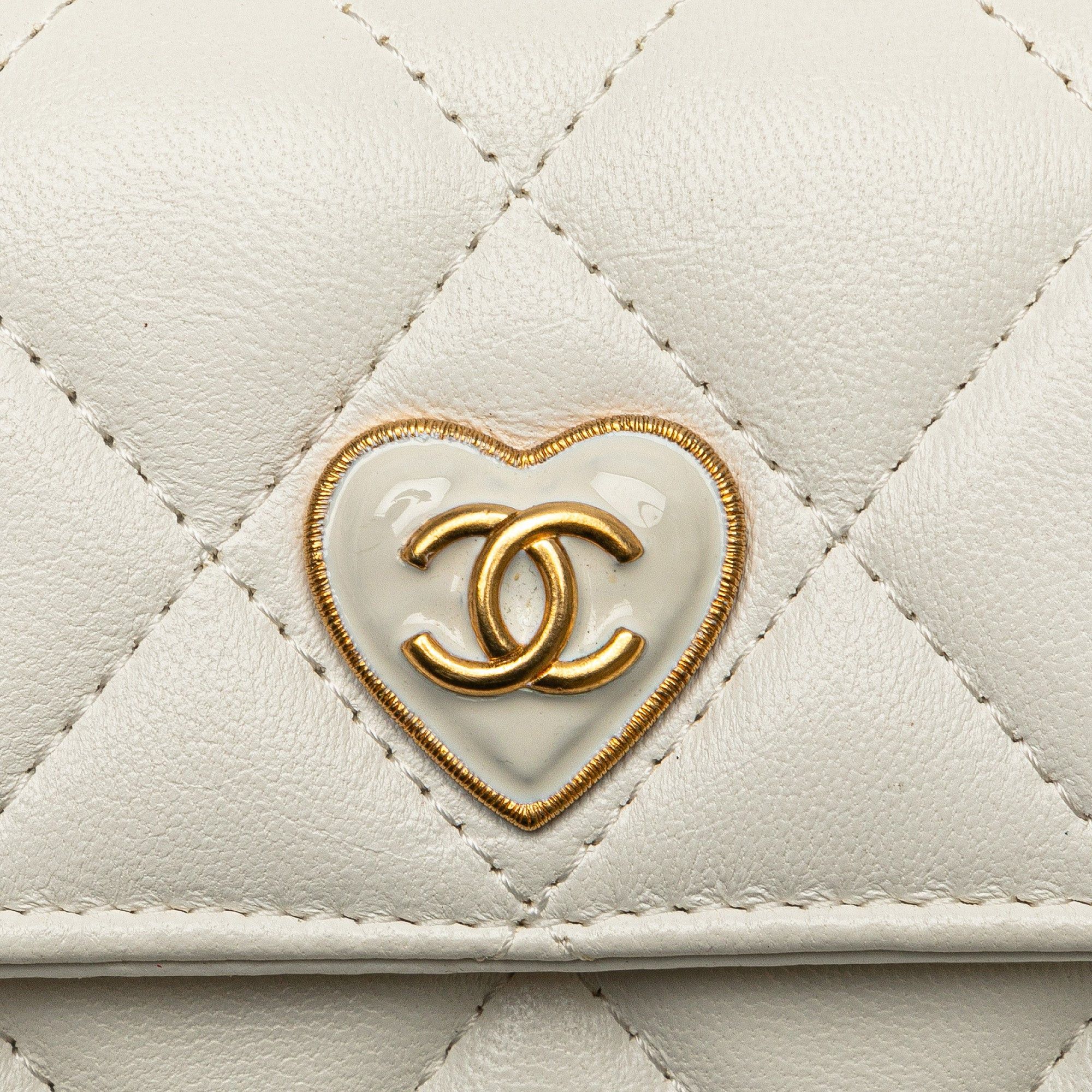 Chanel Chanel Quilted Lambskin Coco Love Card Holder On Chain White Size ONE SIZE - 8 Thumbnail