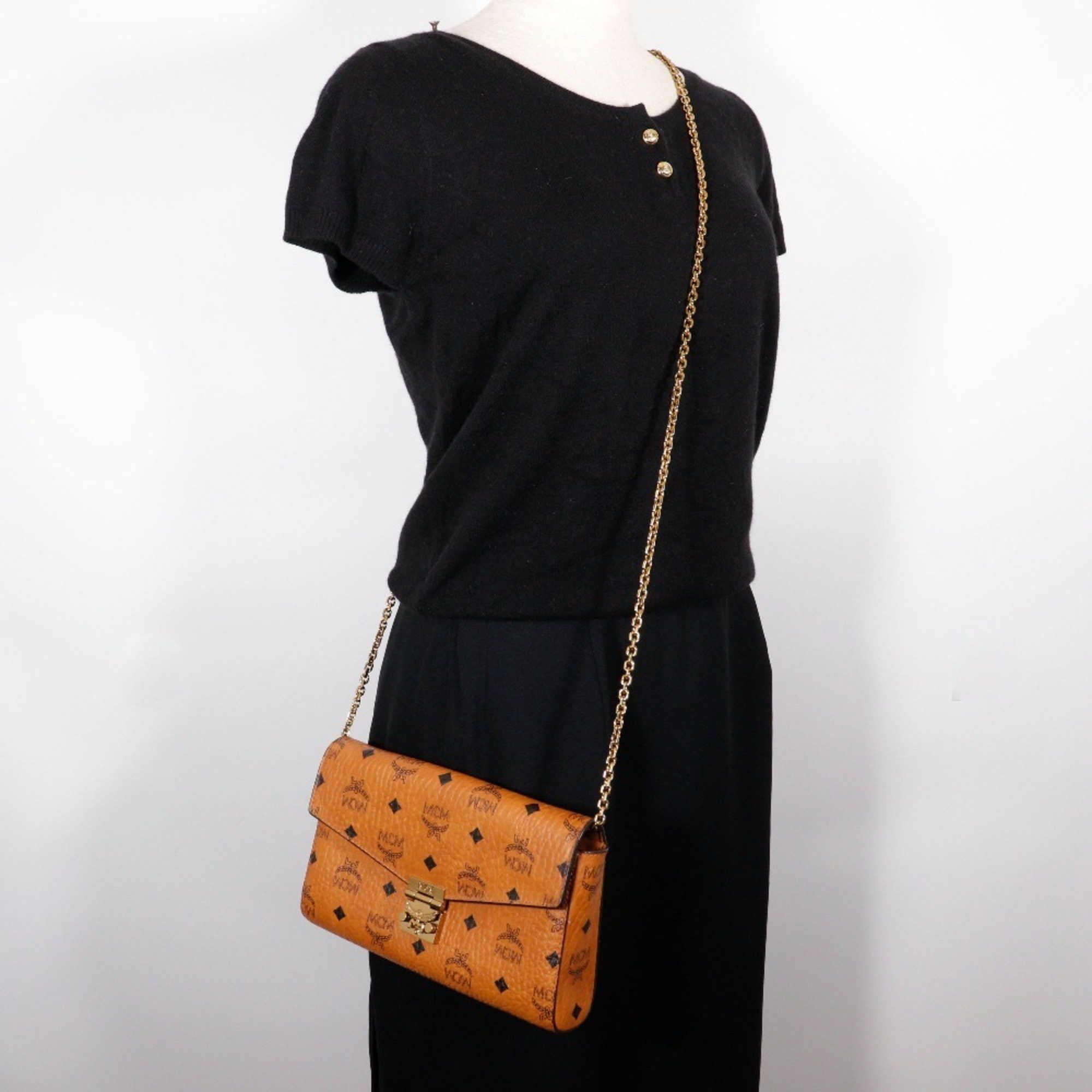 MCM MCM Tracy Medium Shoulder Bag Visetos Clutch MYZ 28AME05 CO001 PVC x Leather Brown 2way Snap Lock Women's Size ONE SIZE - 11 Thumbnail