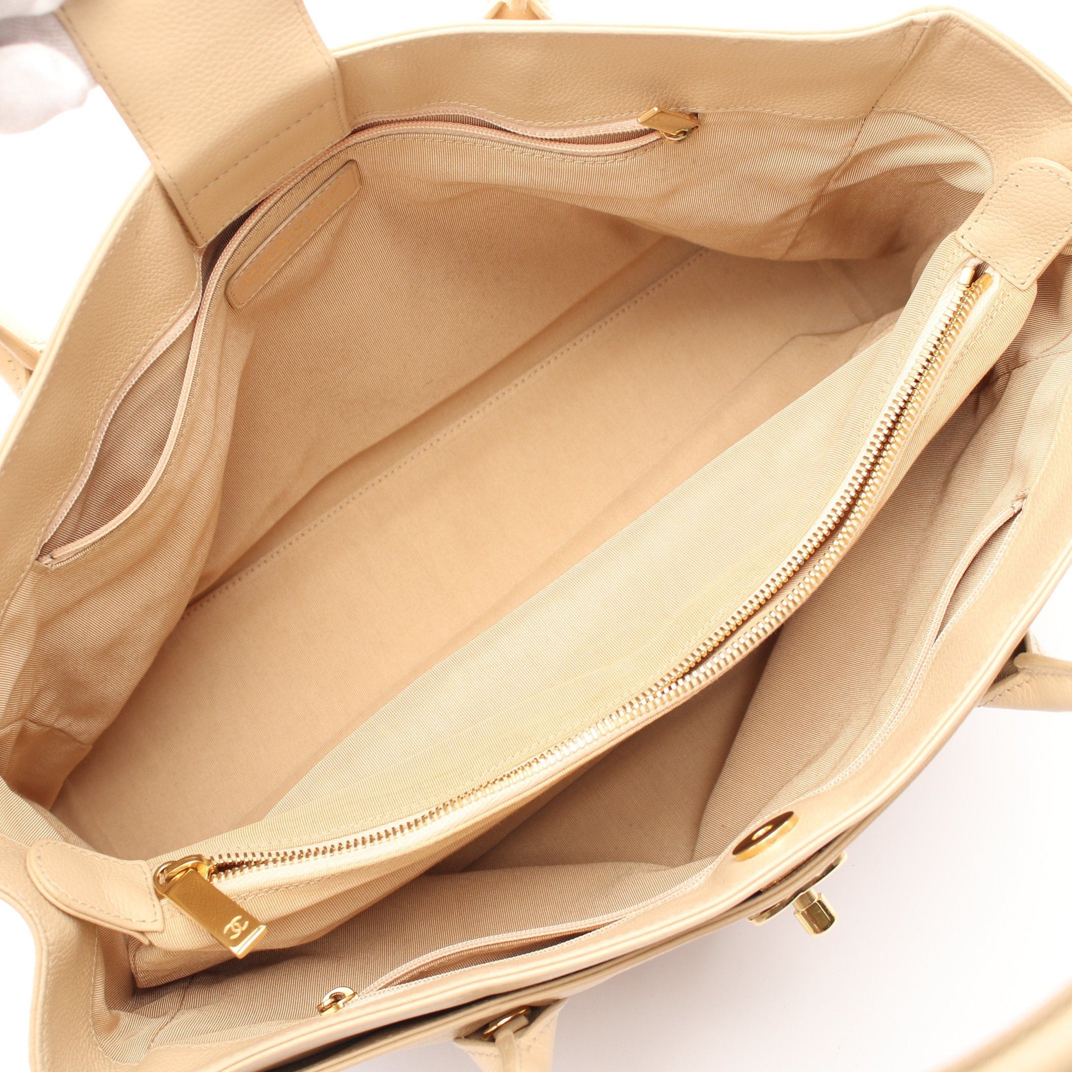Chanel Chanel Executive Tote Handbag Bag Leather Beige Gold Hardware Size ONE SIZE - 3 Thumbnail
