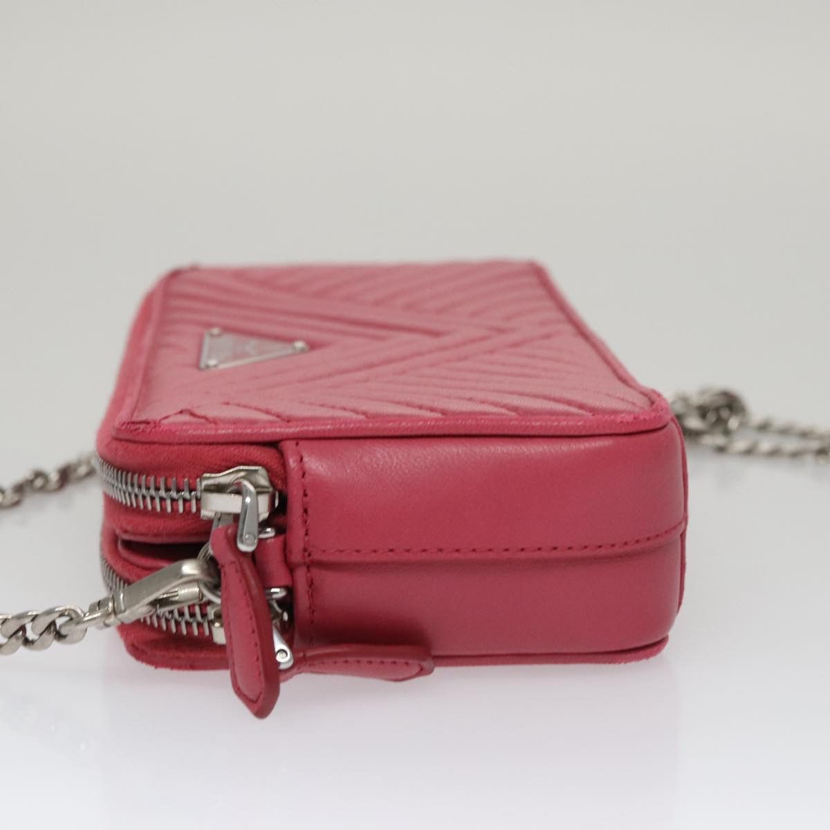 Prada Nappa Gauffré Pink Leather Shoulder Bag (Pre-Owned) Size ONE SIZE - 4 Thumbnail