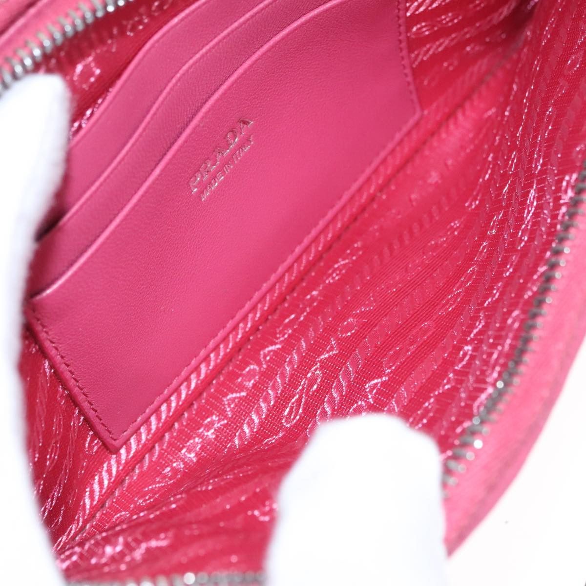 Prada Nappa Gauffré Pink Leather Shoulder Bag (Pre-Owned) Size ONE SIZE - 17 Thumbnail