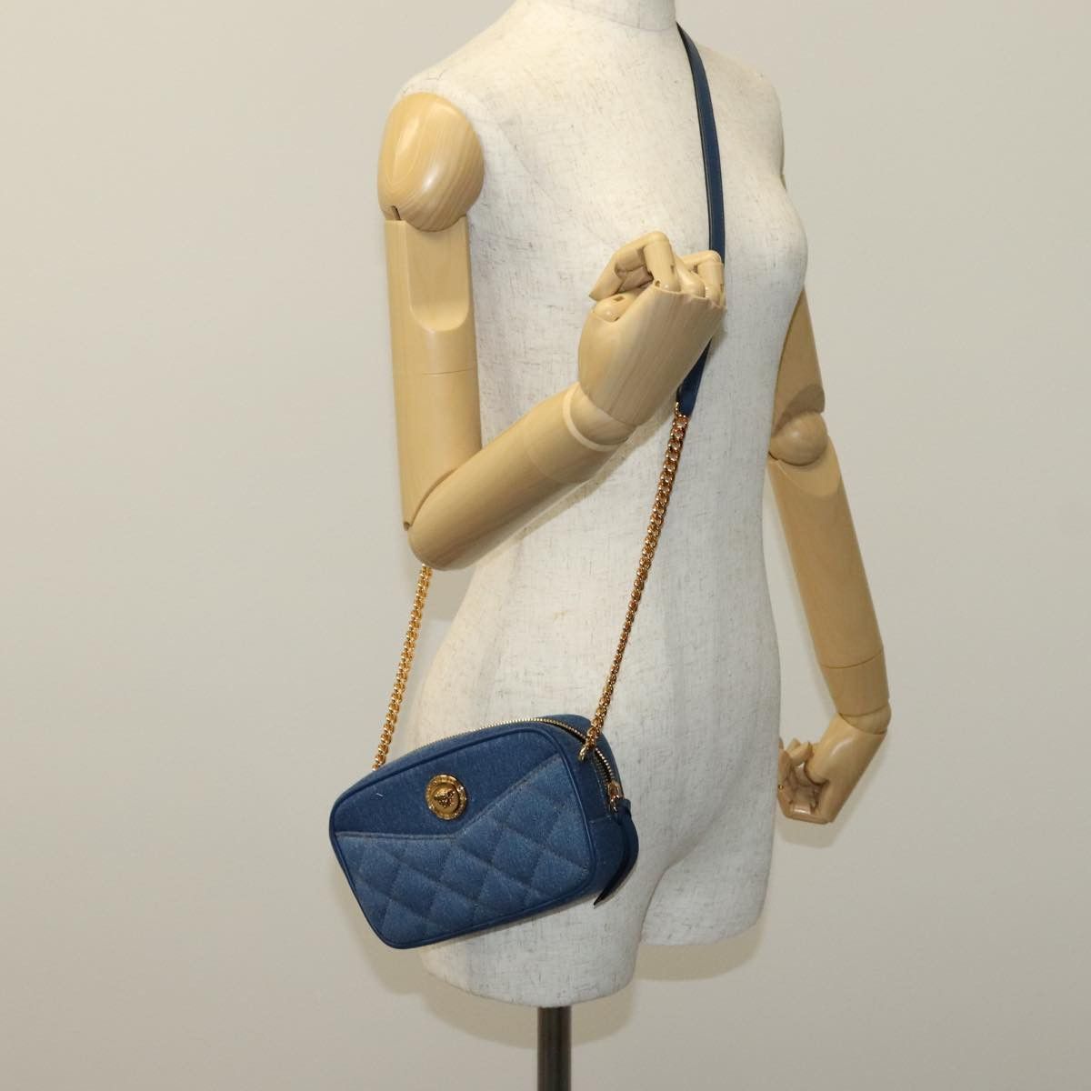 Versace Blue Denim - Jeans Shoulder Bag (Pre-Owned) Size ONE SIZE - 16 Thumbnail