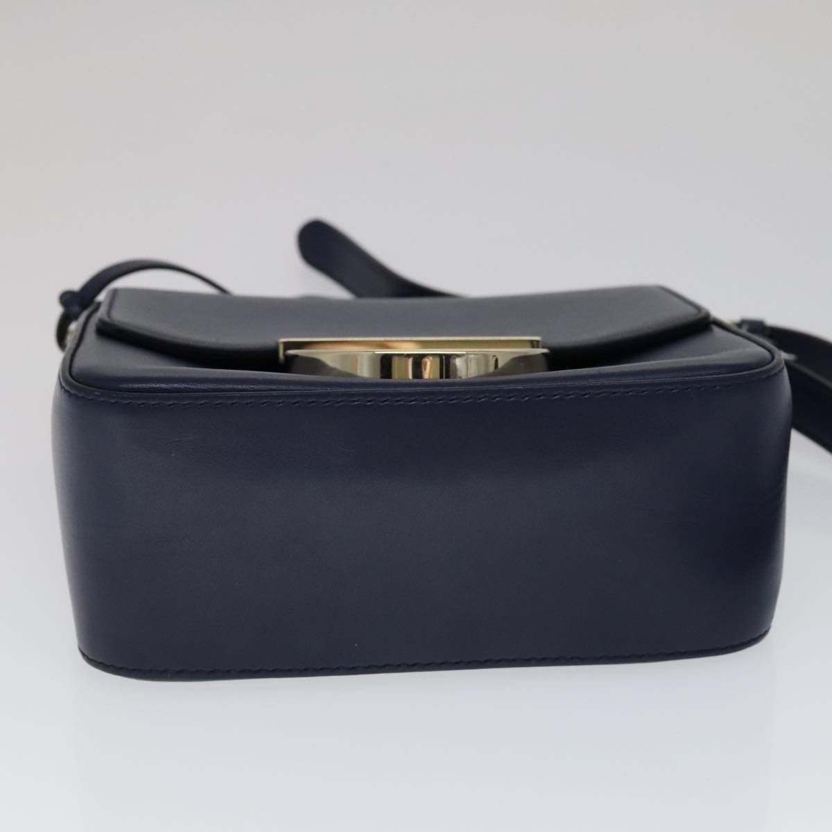 Salvatore Ferragamo Tassel Navy Leather Shoulder Bag (Pre-Owned) Size ONE SIZE - 8 Thumbnail