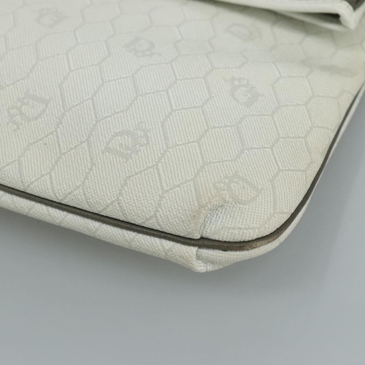 Dior Honeycomb White Canvas Shoulder Bag (Pre-Owned) Size ONE SIZE - 9 Thumbnail