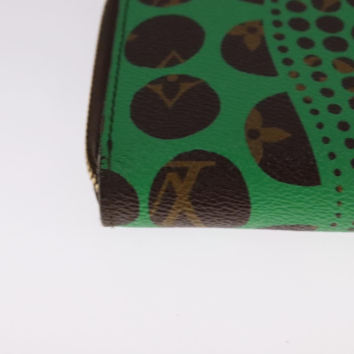 Louis Vuitton Zippy Wallet Green Canvas Wallet (Pre-Owned) Size ONE SIZE - 9 Thumbnail