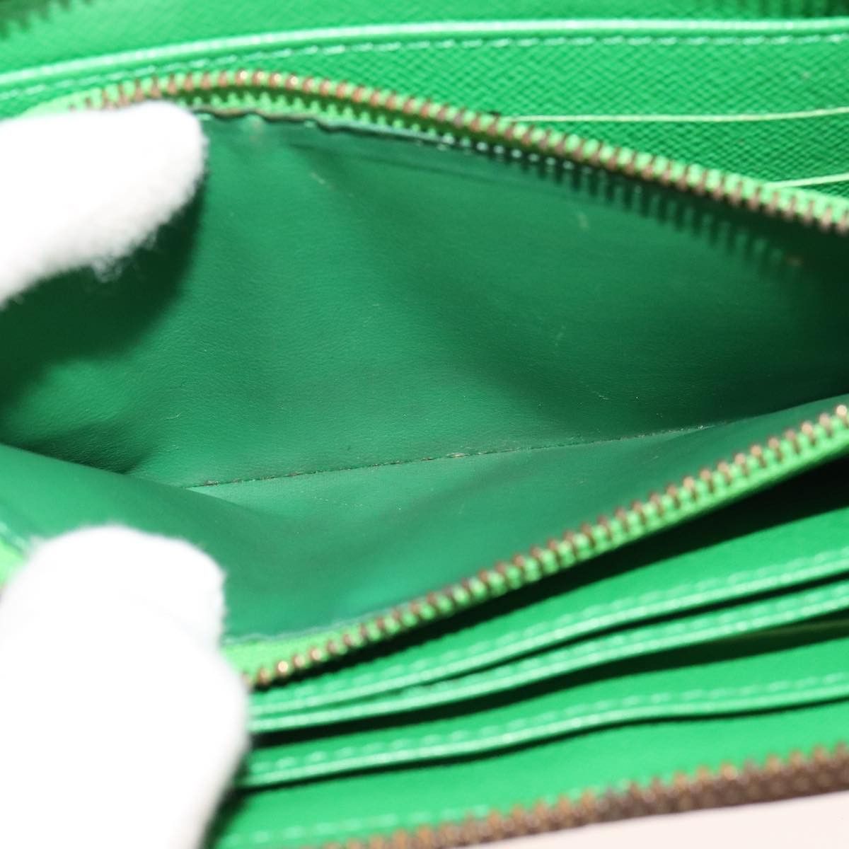 Louis Vuitton Zippy Wallet Green Canvas Wallet (Pre-Owned) Size ONE SIZE - 17 Thumbnail