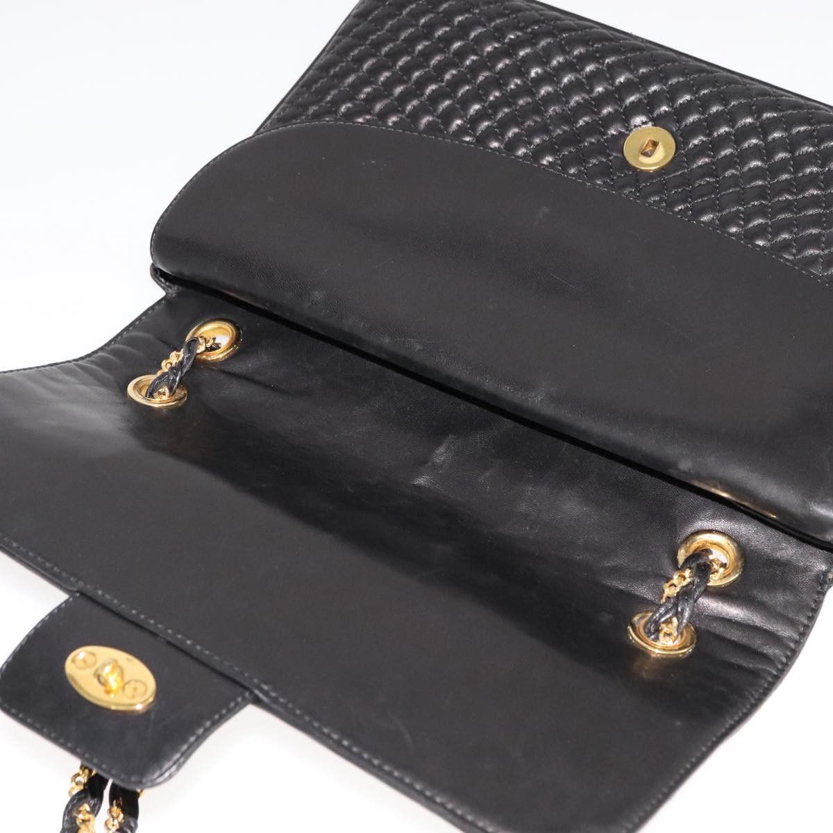 Bally Black Leather Shoulder Bag (Pre-Owned) Size ONE SIZE - 18 Thumbnail