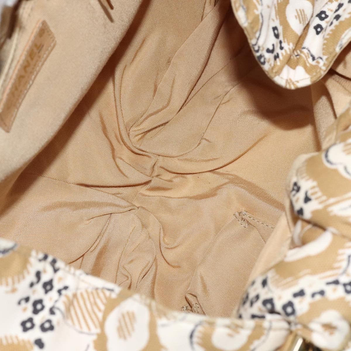 Chanel Camélia Beige Canvas Handbag (Pre-Owned) Size ONE SIZE - 16 Thumbnail