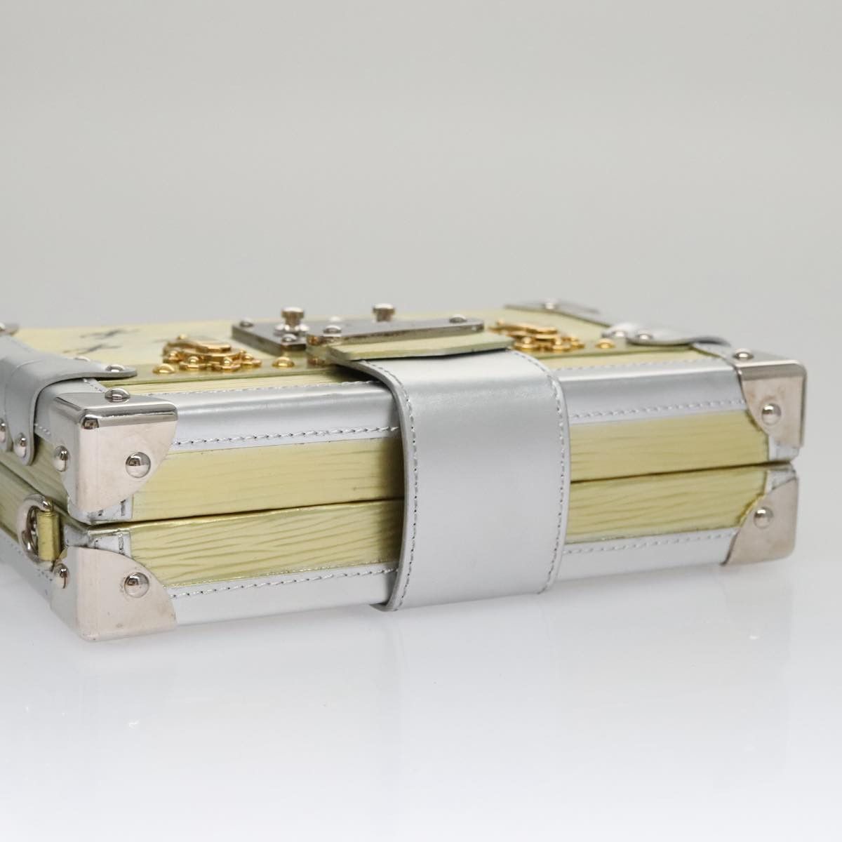Louis Vuitton Petit Malle Silver Leather Shoulder Bag (Pre-Owned) Size ONE SIZE - 5 Thumbnail