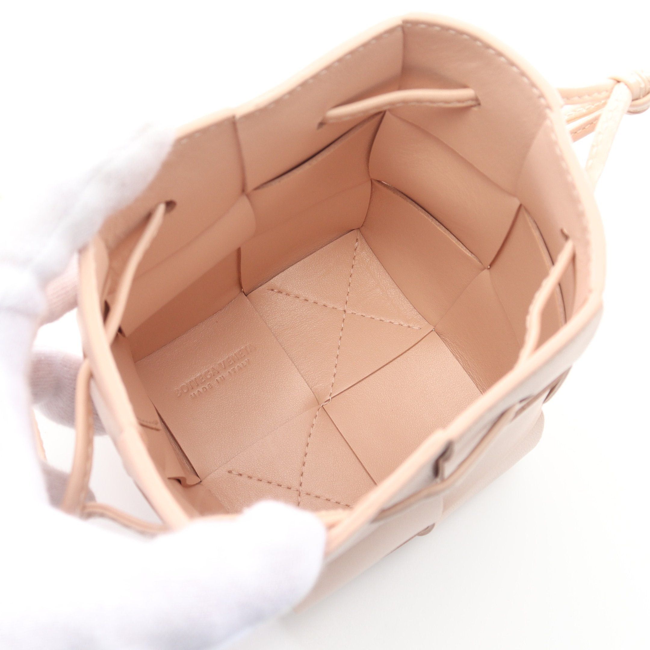Bottega Veneta Bottega Veneta Cassette Mini Crossbody Bucket Shoulder Bag Leather Light Pink Size ONE SIZE - 3 Thumbnail