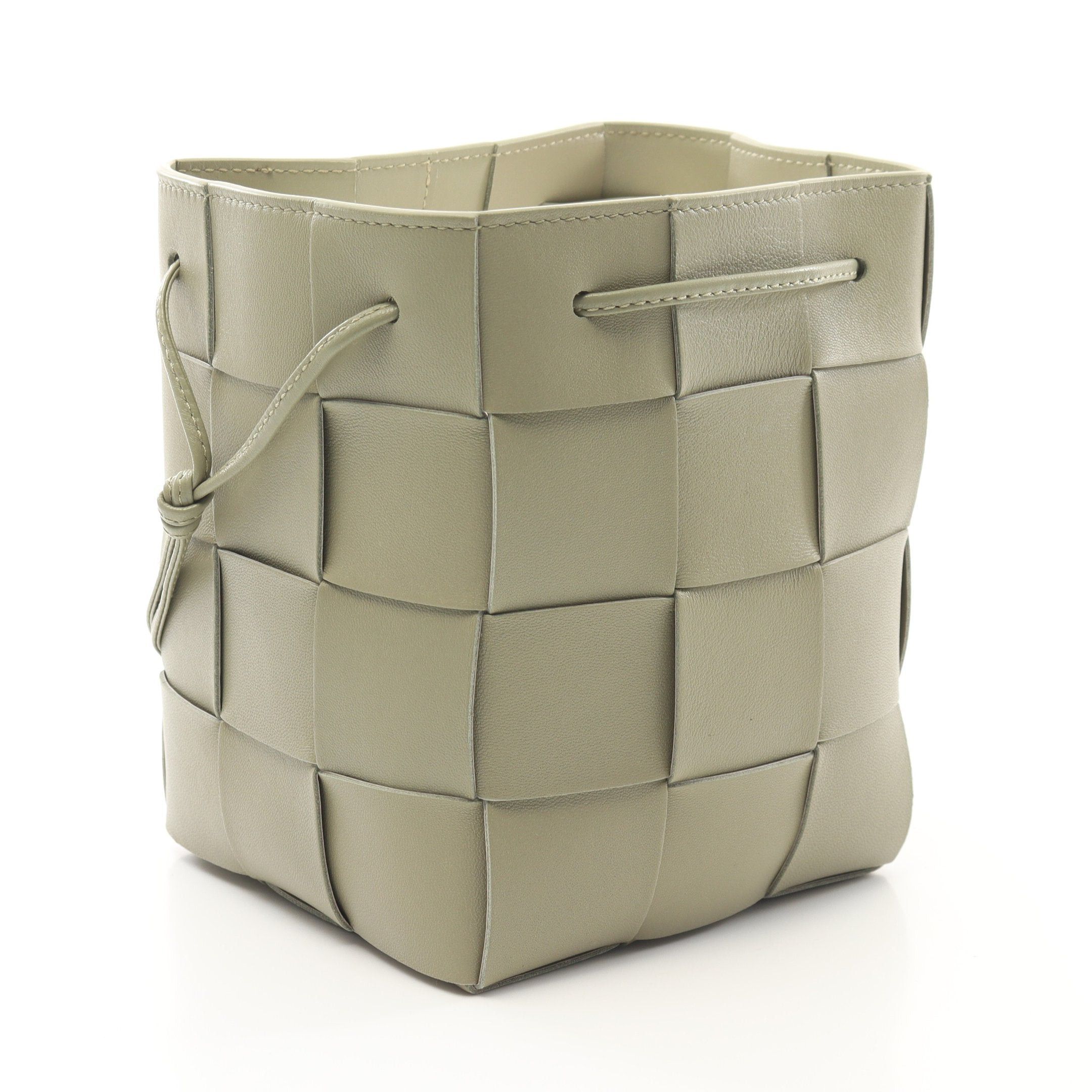 Bottega Veneta Bottega Veneta Small Cassette Bucket Shoulder Bag Leather Green Size ONE SIZE - 2 Thumbnail