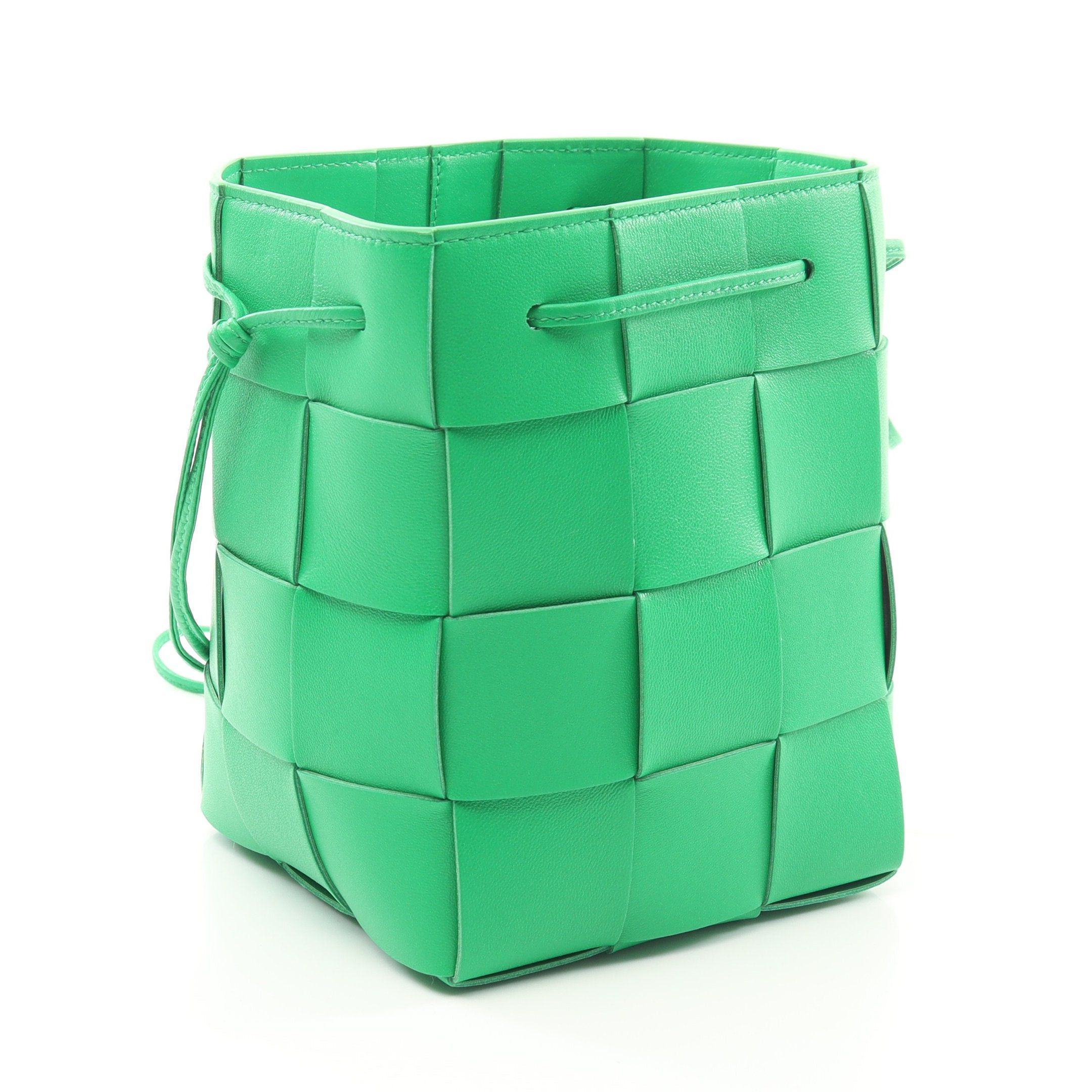 Bottega Veneta Bottega Veneta Small Cassette Bucket Shoulder Bag Leather Green Size ONE SIZE - 2 Thumbnail