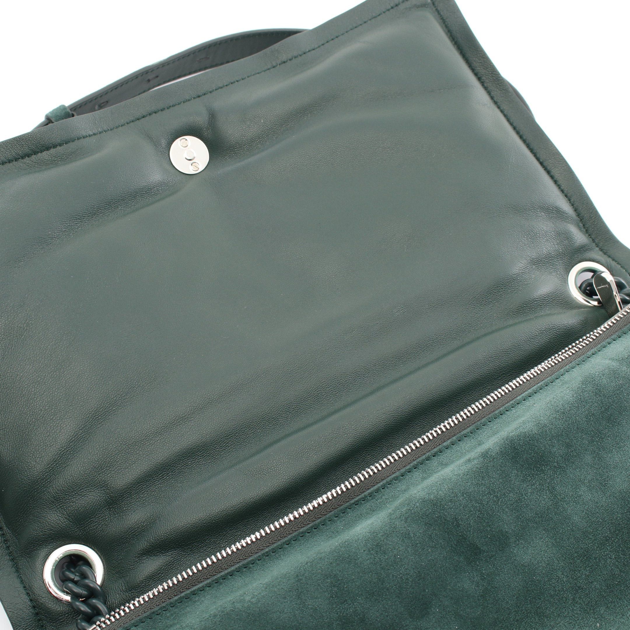 Salvatore Ferragamo Salvatore Ferragamo Vara Ribbon Chain Shoulder Bag Suede Leather Dark Green Size ONE SIZE - 10 Thumbnail