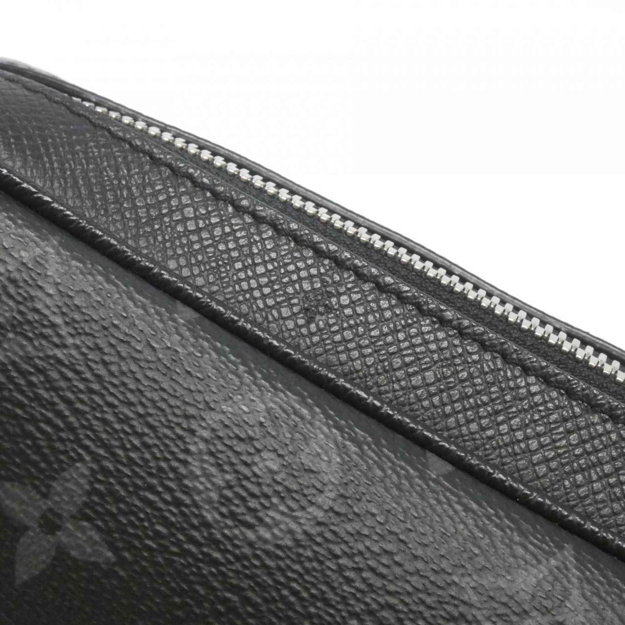 Louis Vuitton Louis Vuitton Taiga Lama Outdoor Messenger PM M30233 Shoulder Bag Size ONE SIZE - 7 Thumbnail