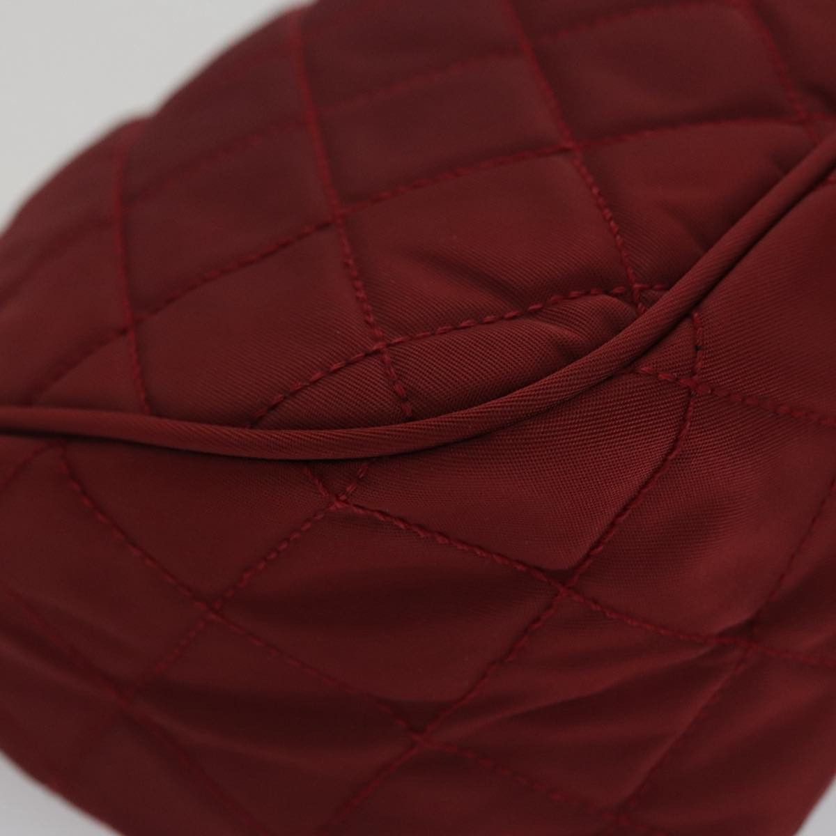 Prada Matelassé Burgundy Synthetic Clutch Bag (Pre-Owned) Size ONE SIZE - 8 Thumbnail
